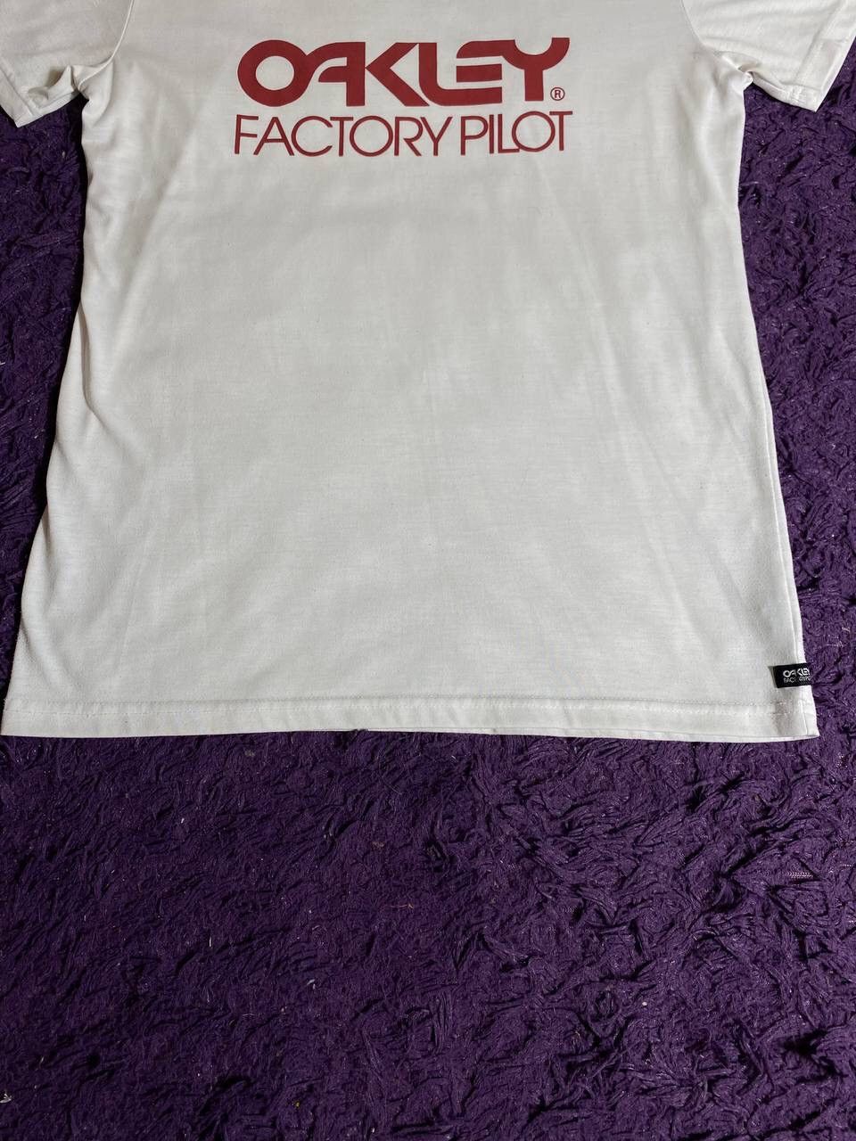 Oakley × Vintage Vintage Oakley T-Shirt Skater Retro Y2K 90s 00s Size US S / EU 44-46 / 1 - 14 Thumbnail