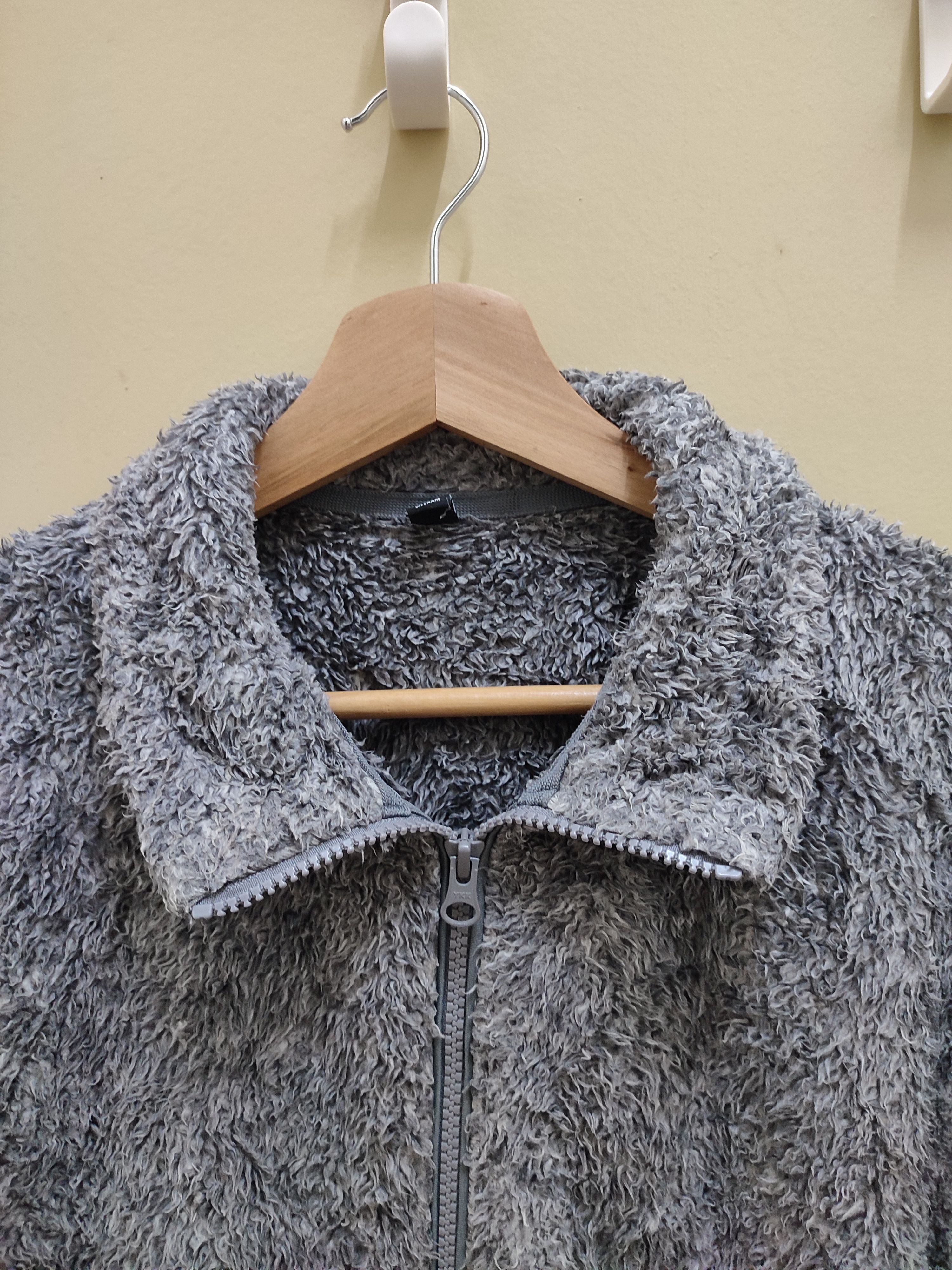 Uniqlo 💥Rare Uniqlo Grey Fleece Zip Up Jackets Size US S / EU 44-46 / 1 - 5 Thumbnail