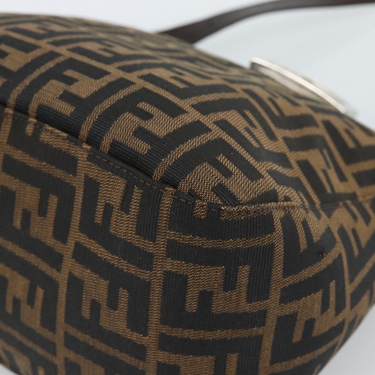 Fendi Fendi Zucca Mamma Baguette Shoulder Bag Black Size ONE SIZE - 4 Thumbnail