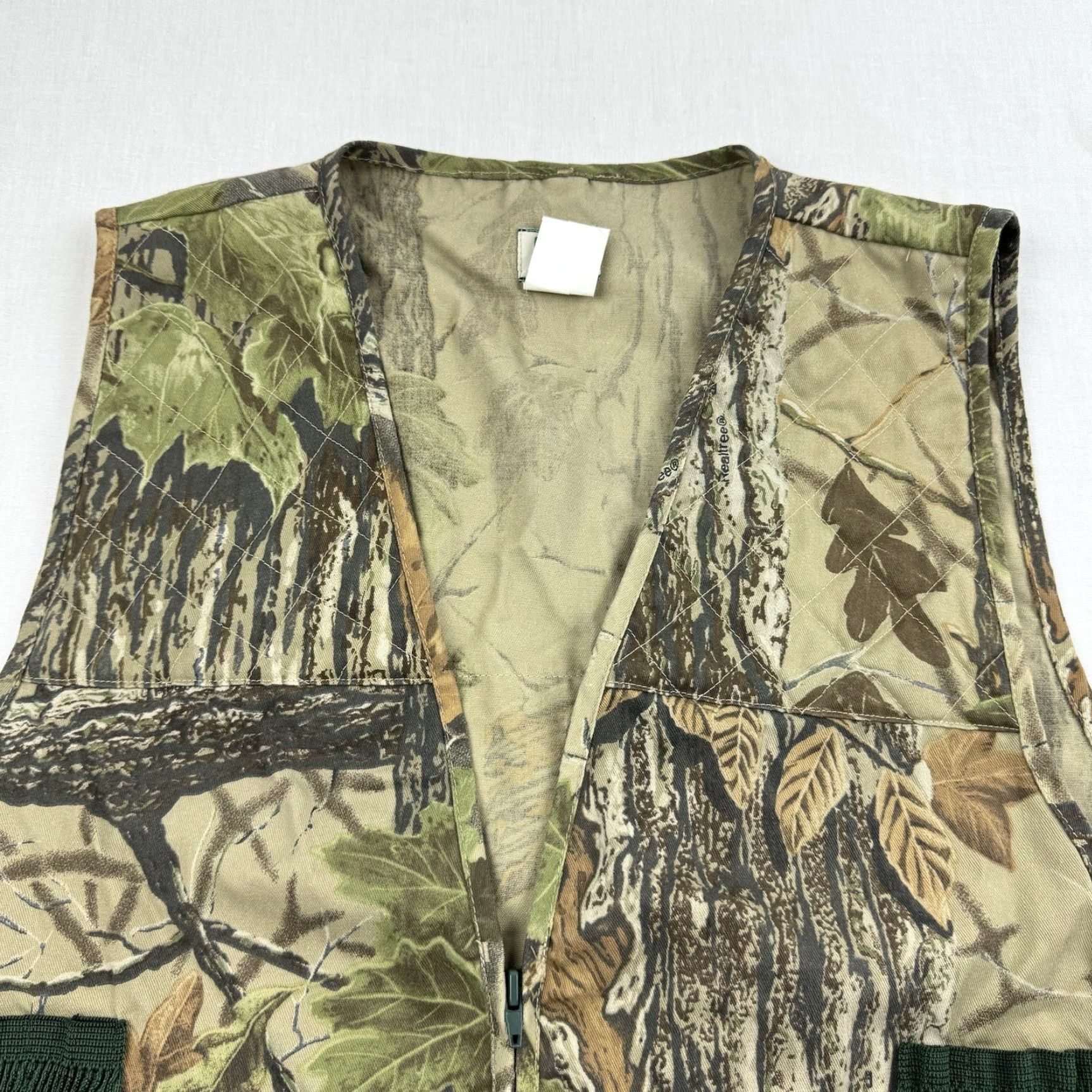 Vintage VINTAGE Ozark Trail Hunting Best Adult XL Green Camouflage Outdoor Nature Functional Vest Mens Size US XL / EU 56 / 4 - 3 Thumbnail