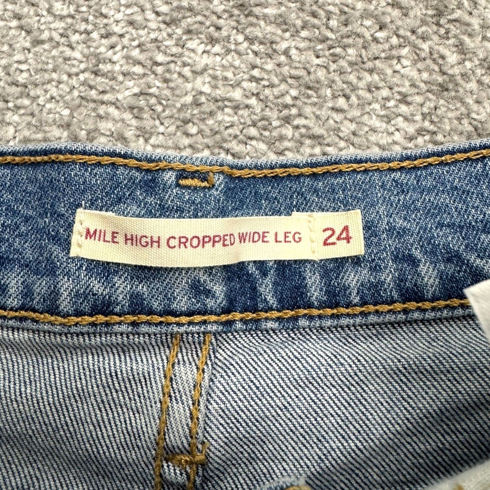 Levi's Levi's Mile High Cropped Wide Leg Denim Jeans Womens 24 Blue Button Fly Cotton Size 42" / US 20 - 3 Thumbnail