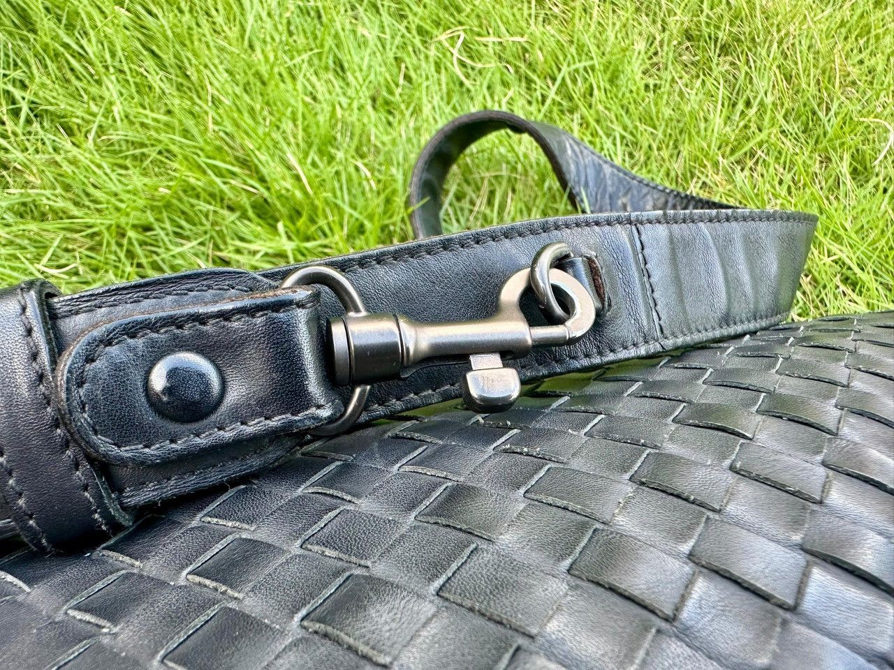 Bottega Veneta Authentic Bottega Veneta Intrecciato Nero Flap Messenger Bag Size ONE SIZE - 10 Thumbnail