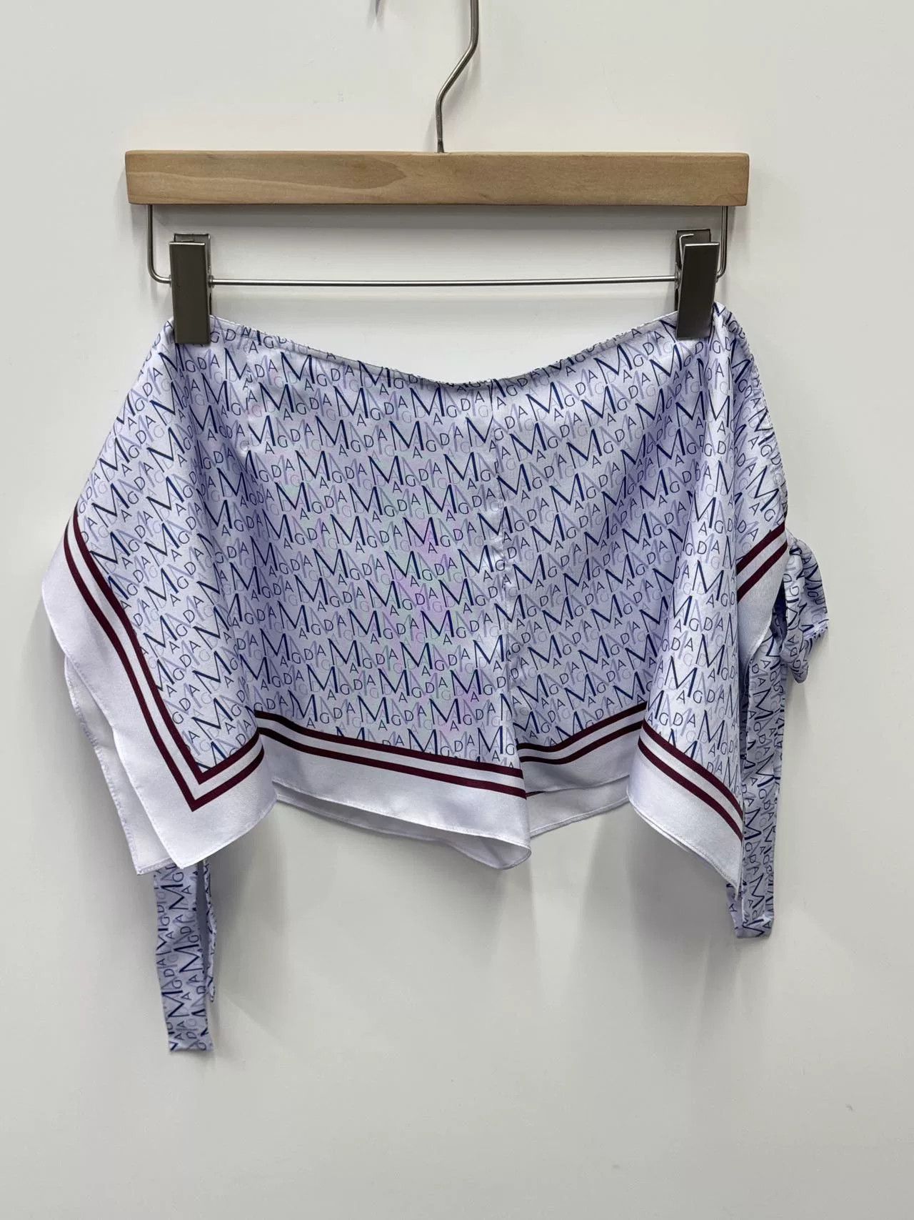 Magda Butrym Magda Butrym Silk Beach Shorts Size 30" / US 8 / IT 44 - 1 Thumbnail