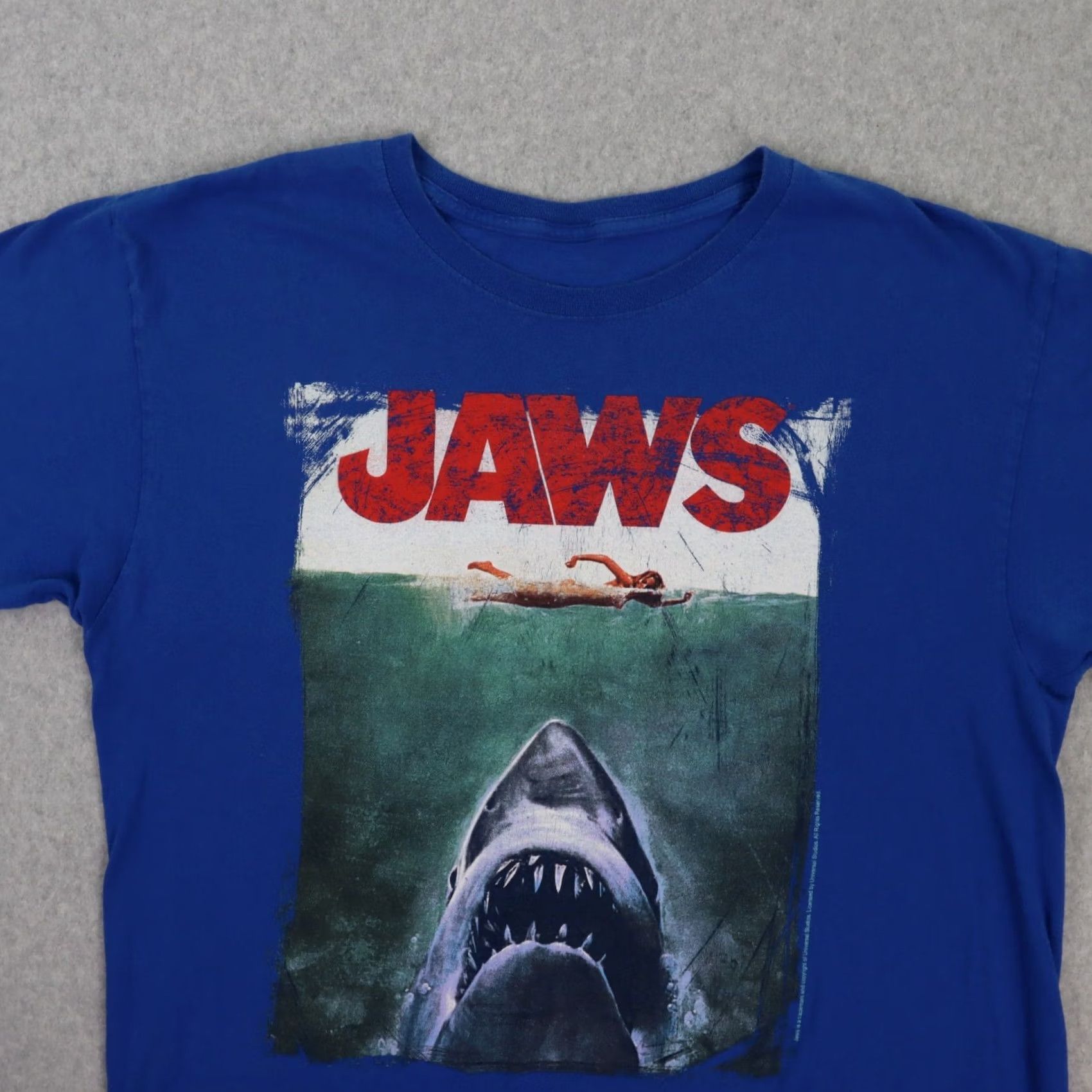 Vintage Vintage UNIVERSAL STUDIOS HOLLYWOOD Jaws T-Shirt Mens Large Blue Shirt Size US L / EU 52-54 / 3 - 7 Thumbnail