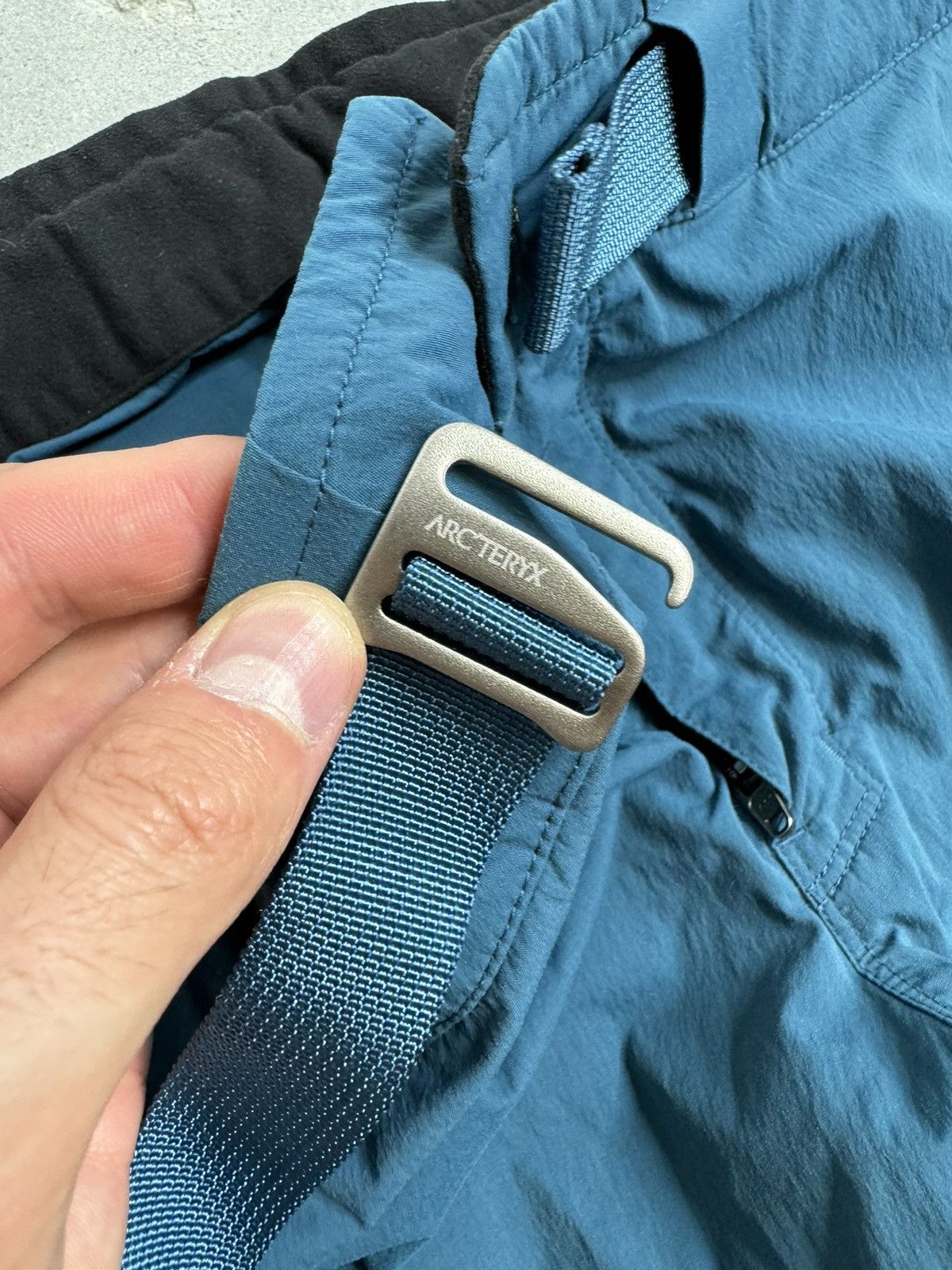 Arc'teryx Arc’teryx Blue Nylon Hikking Pants Size US 36 / EU 52 - 5 Thumbnail