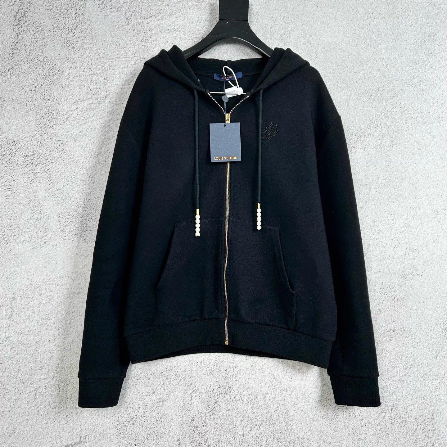 Louis Vuitton LV x Pharrell black pearl zipper jacket Size US L / EU 52-54 / 3 - 1 Thumbnail