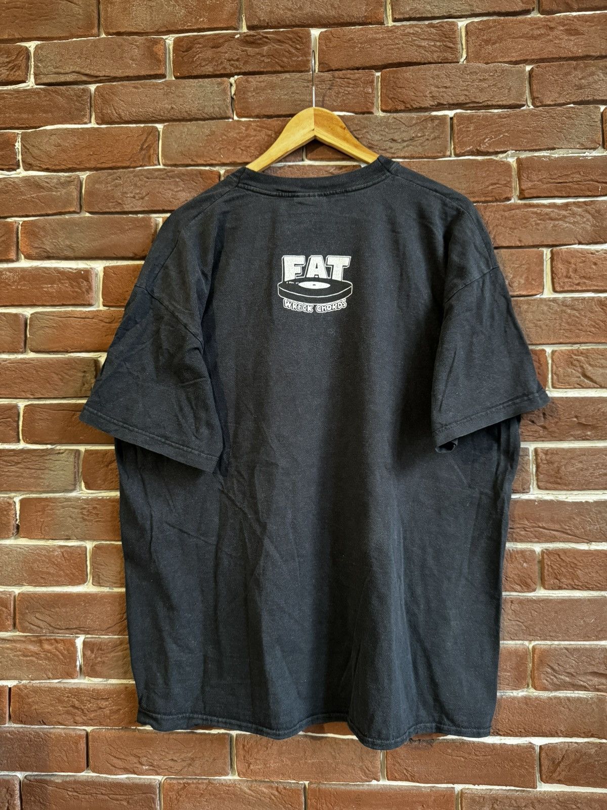 Band Tees VINTAGE 00s MAD CADDIES FAT WRECK CHORDS TEE T-SHIRT PUNK Size US XL / EU 56 / 4 - 2 Thumbnail