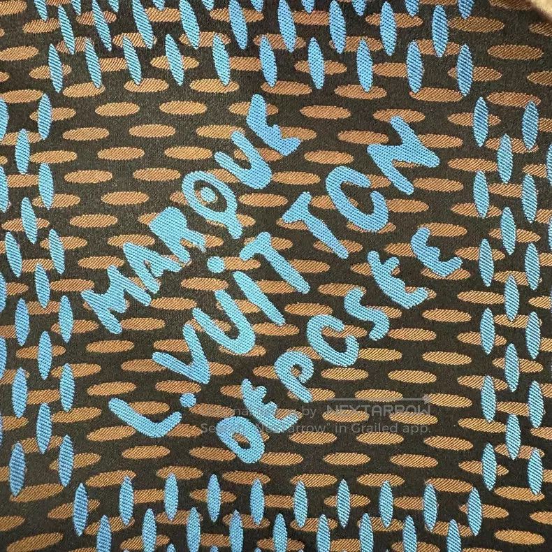 Louis Vuitton Louis Vuitton Blue Checkerboard Logo Long Sleeve Silk Paja Size US M / EU 48-50 / 2 - 8 Thumbnail