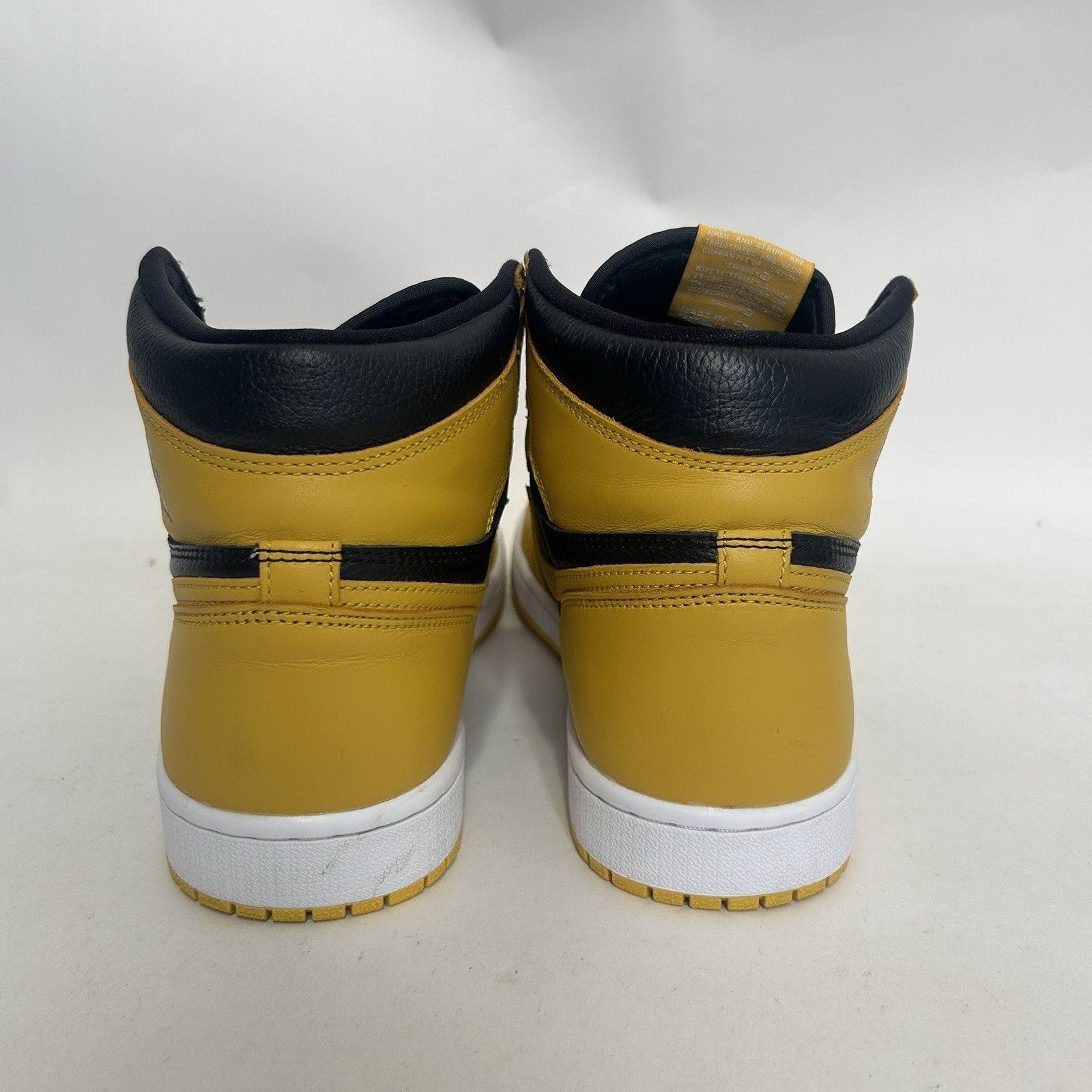 Jordan Brand Nike Air Jordan 1 Retro OG High “Pollen/Black/White” Size US 10.5 / EU 43-44 - 5 Thumbnail