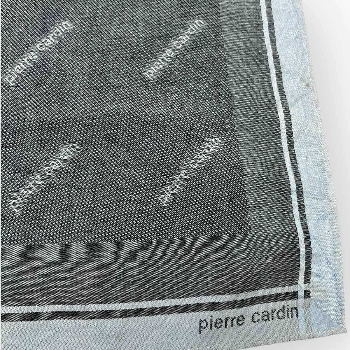 Pierre Cardin Pierre Cardin Handkerchief Neckerchief Bandana Pocketsquare Size ONE SIZE - 2 Thumbnail