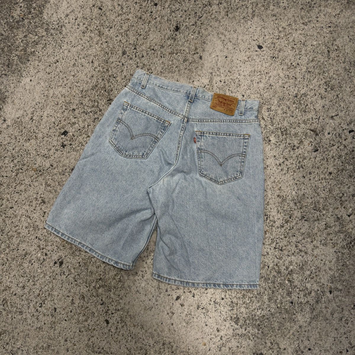 Levi's Vintage 90s Levi’s 560 Loose Baggy Light Wash Shorts Chrome Size US 34 / EU 50 - 6 Thumbnail