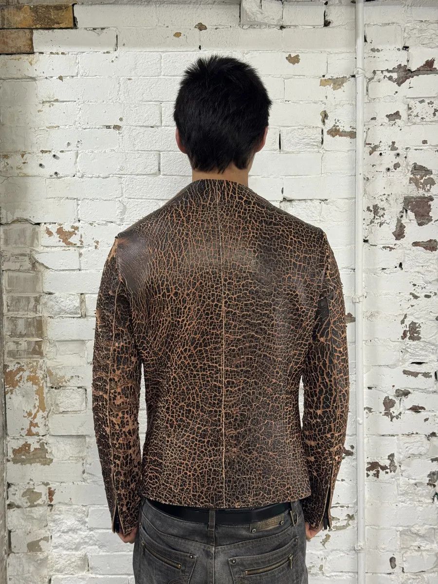 Emporio Armani FW2018 Emporio Armani Vulcano Red & Black Eroded Leather Jacket Size US M / EU 48-50 / 2 - 4 Thumbnail