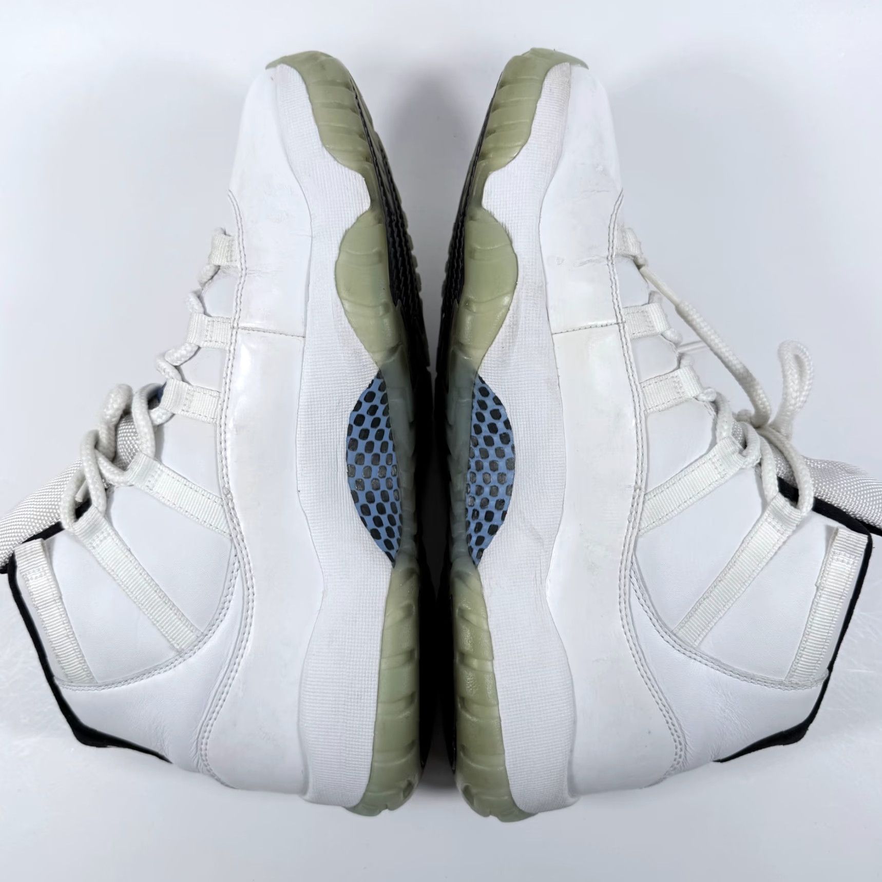 Jordan Brand Air Jordan 11 Retro Sneakers Men Size 10 Legend Blue White Athletic 378037-117 Size US 9 / EU 42 - 5 Thumbnail