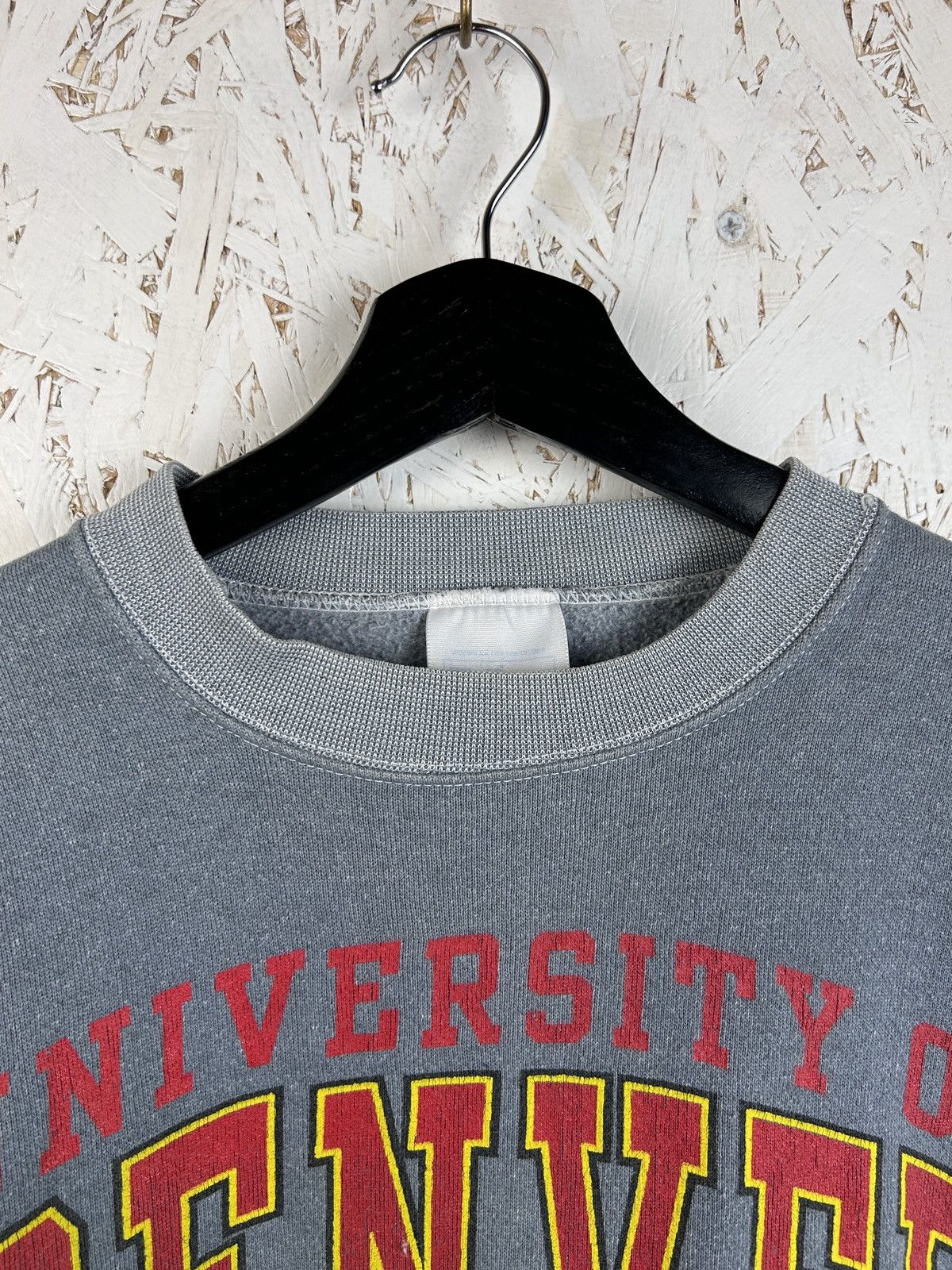 Tultex 90s Vintage Denver University Pioneers Sweatshirt Crewneck Size US M / EU 48-50 / 2 - 5 Thumbnail