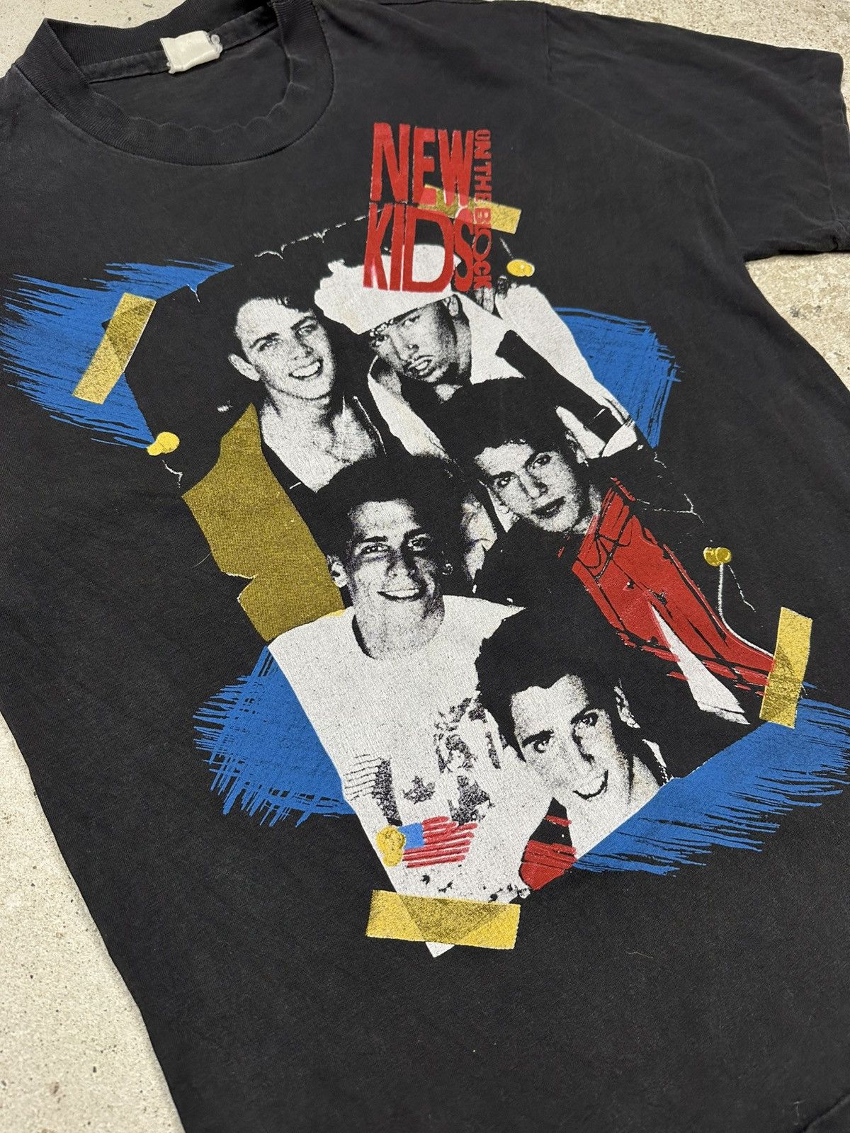 Band Tees Vintage 90s New Kids On The Block Black Tour Tee Size US S / EU 44-46 / 1 - 6 Thumbnail