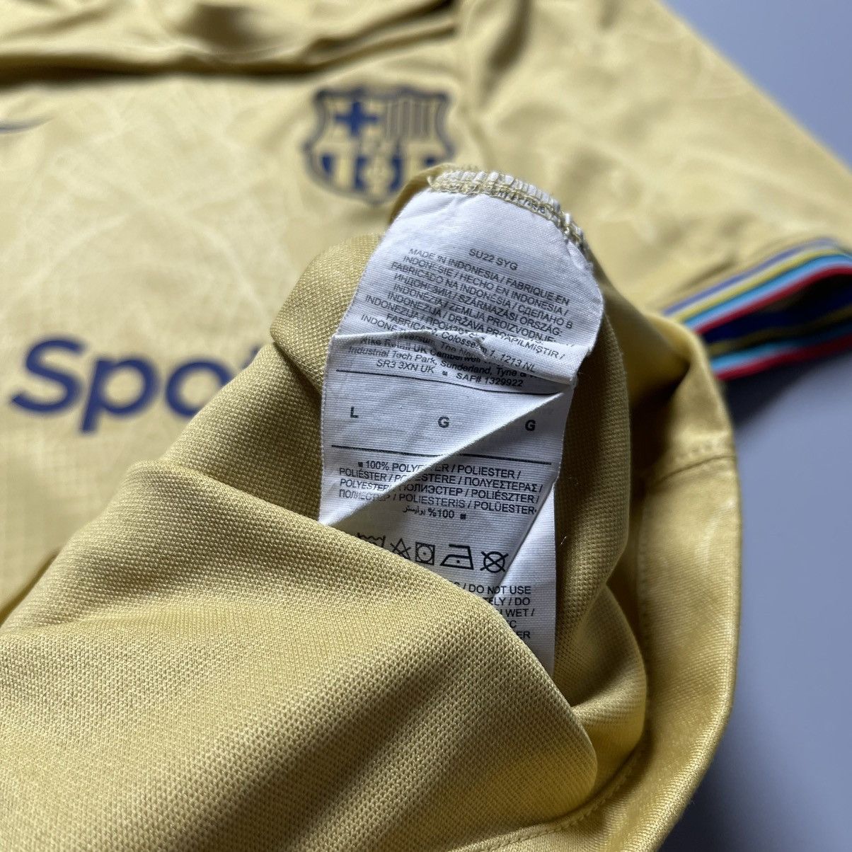 Nike BARCELONA NIKE 2022/2023 FOOTBALL AWAY JERSEY #41 YAMAL Size US L / EU 52-54 / 3 - 10 Thumbnail