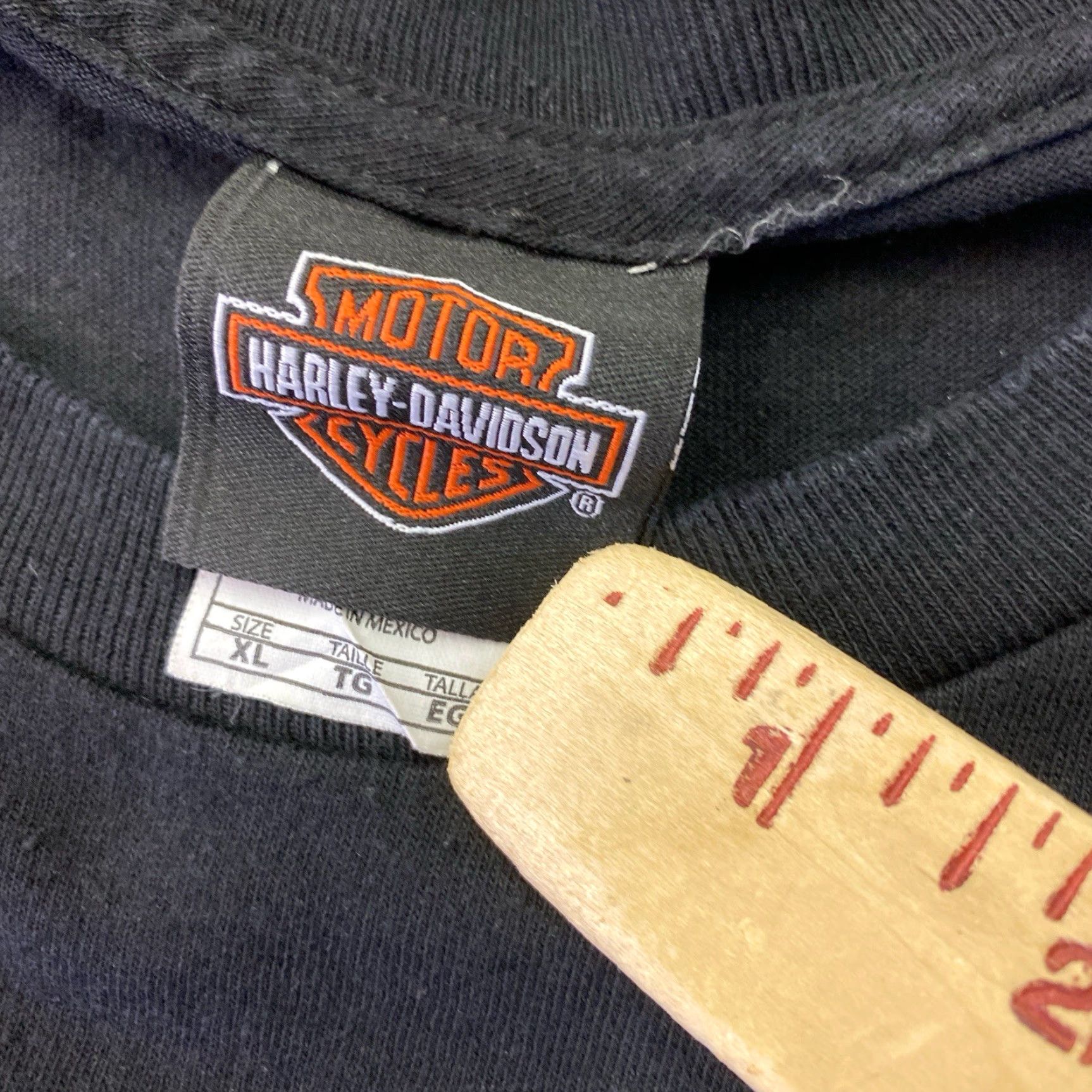 Harley Davidson VINTAGE Harley-Davidson Maui Hawaii 1999 Black T Shirt Black Mens XL Size 90s Biker Motorcycle Double-Sided Crew Neck Short Sleeve Cotton T-Shirt Size US XL / EU 56 / 4 - 2 Thumbnail