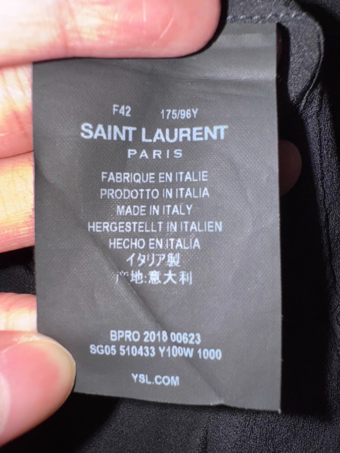 Saint Laurent Paris Saint Laurent SLP 18FW Matte Silk "Black Warrior" Shirt F42 Size US XS / EU 42 / 0 - 7 Thumbnail