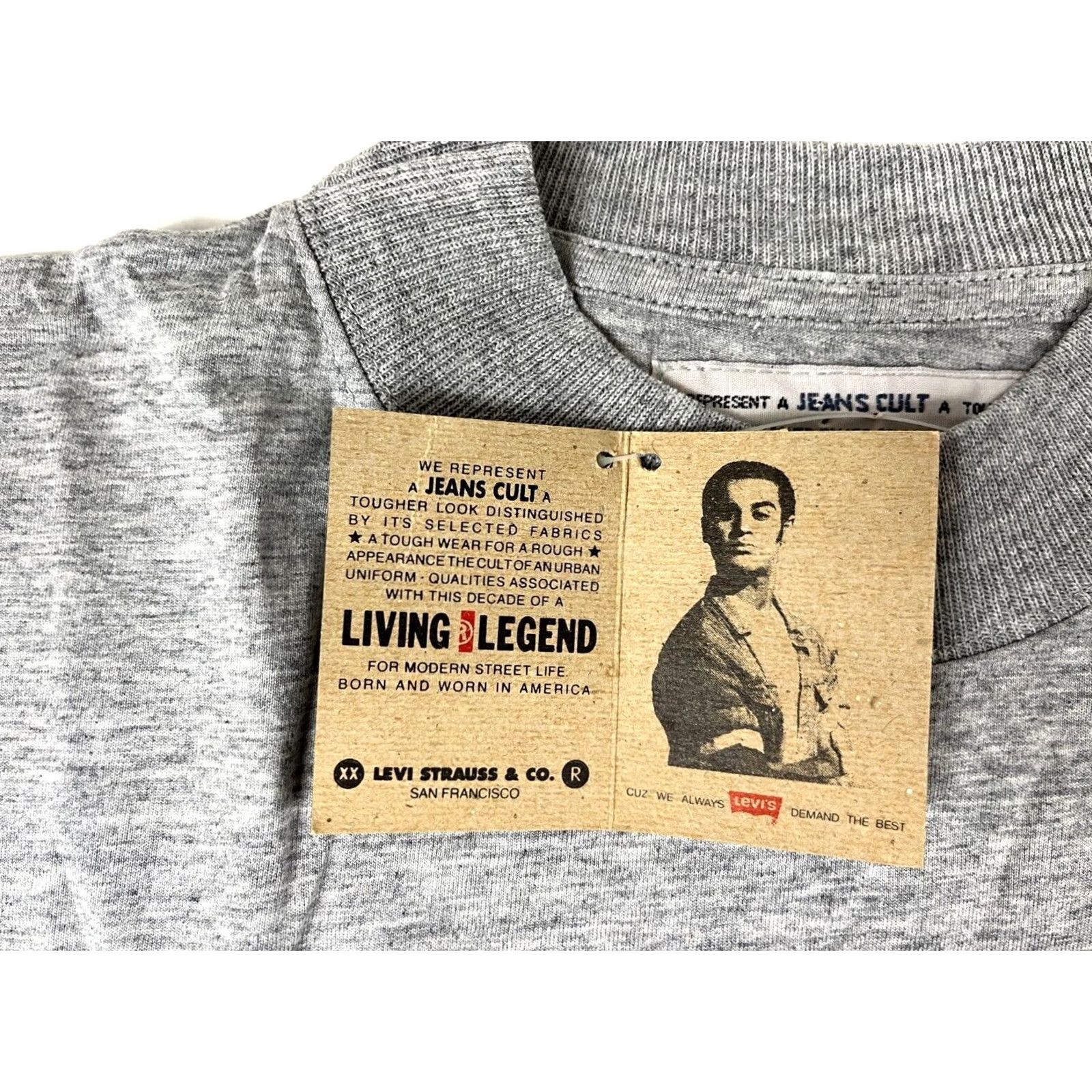 Levi's VINTAGE Levi's 501 Jeans Cult Men T-Shirt Long Sleeve Crew Neck Sz L Gray 1990s 90s Size US L / EU 52-54 / 3 - 6 Thumbnail
