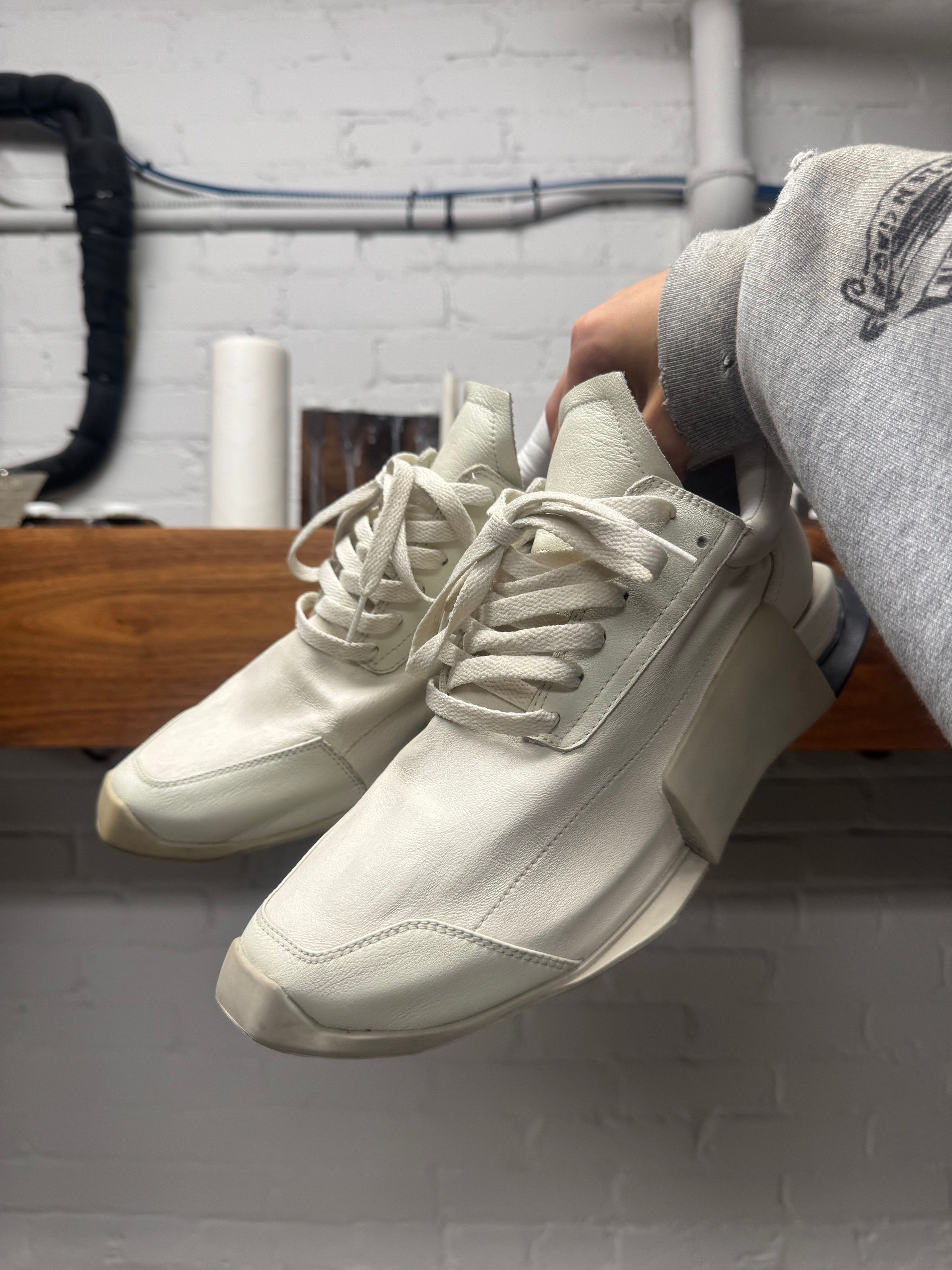 Rick Owens SS2021 Rick Owens ‘Phlegethon’ Milk White Leather Runners Size US 7.5 / EU 40-41 - 2 Thumbnail