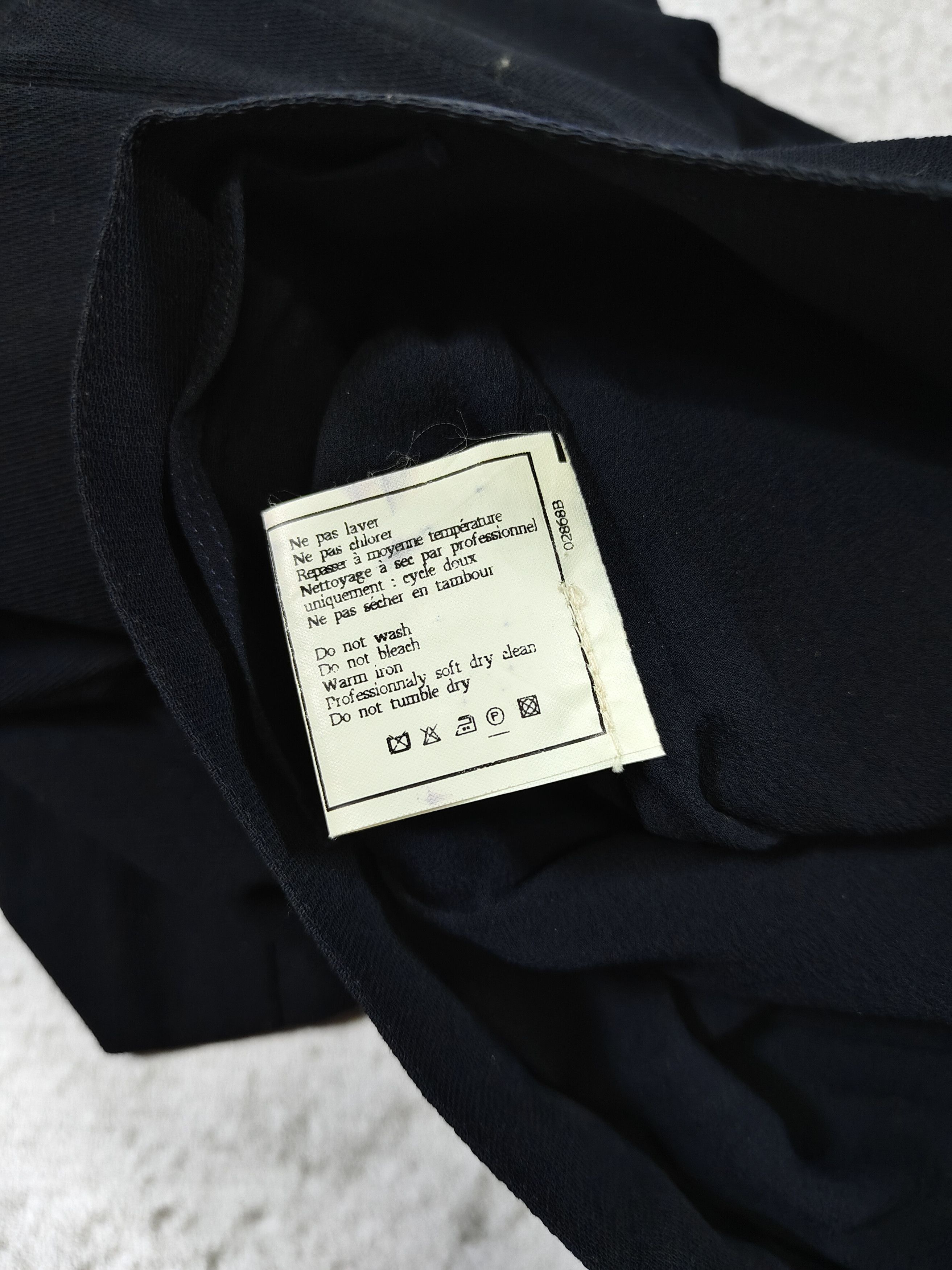 Chanel 90s Chanel Boutique Minimal Wool Pleated Skort Culottes Size 28" / US 6 / IT 42 - 15 Thumbnail