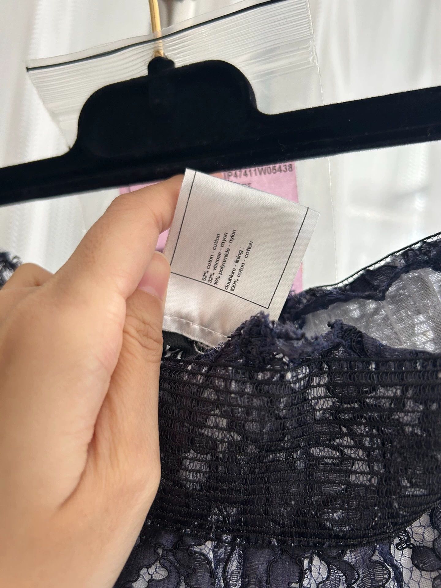Chanel Chanel Lace Floral Short 42 (stain on part) Size 30" / US 8 / IT 44 - 6 Thumbnail