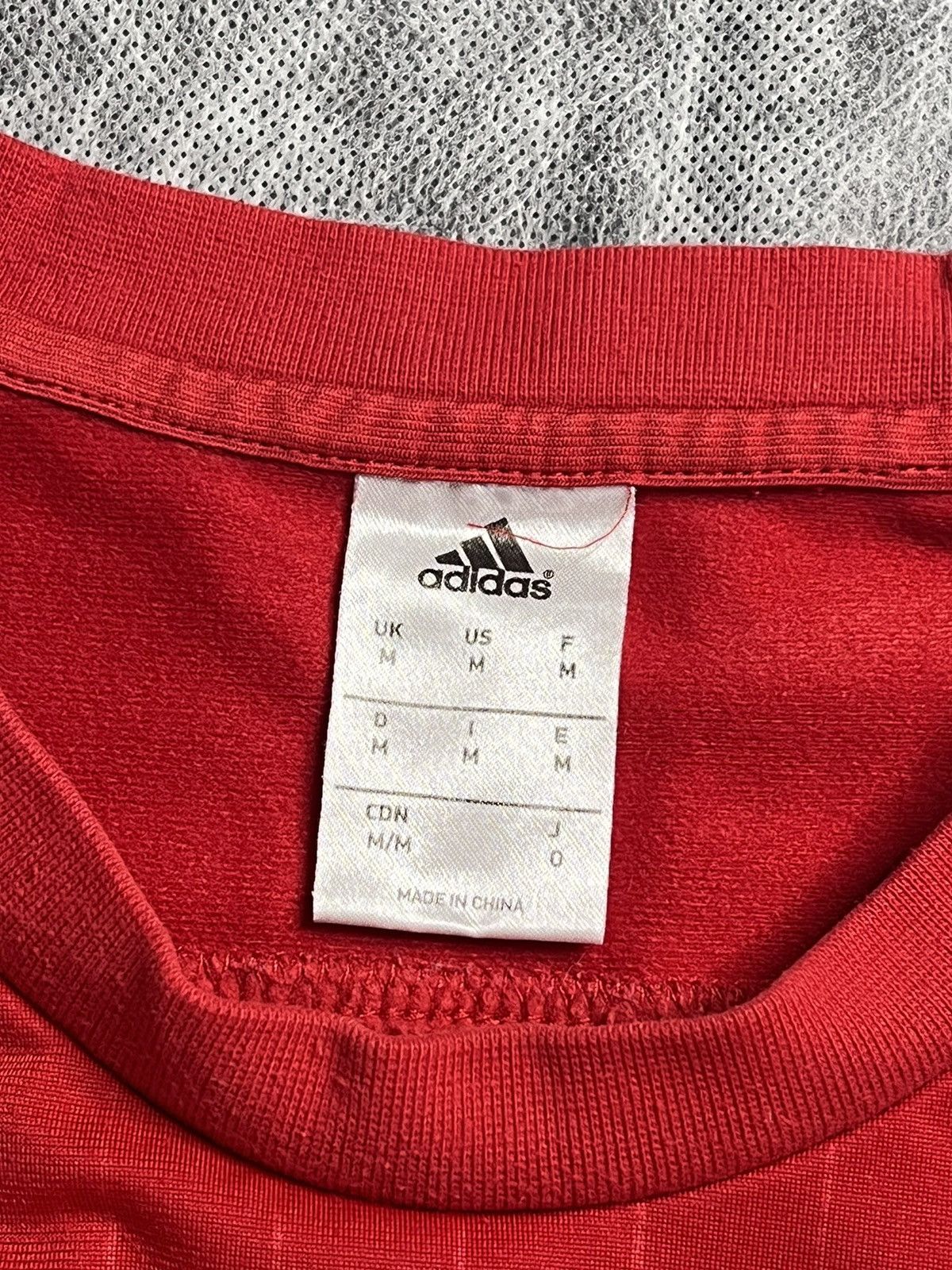 Adidas Vintage Adidas Bayern Munich Sweatshirt Soccer Size US M / EU 48-50 / 2 - 6 Thumbnail