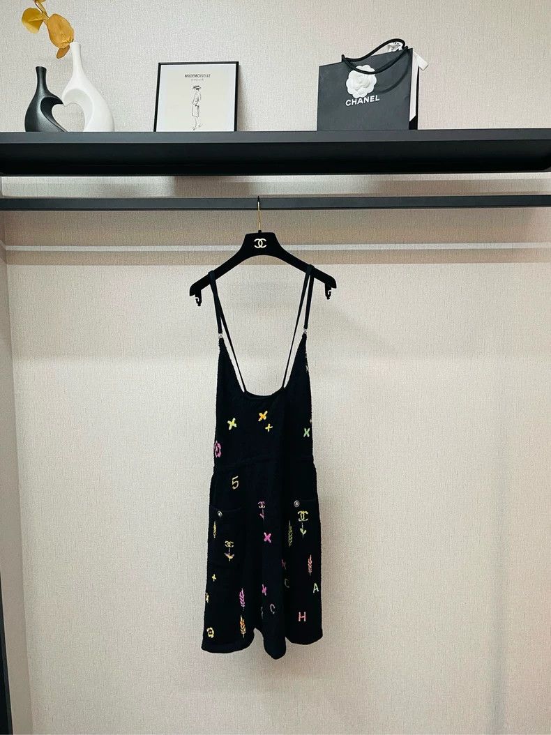 Chanel Chanel Black towel cotton logo suspender skirt 2504-Nextarr Size XS / US 0-2 / IT 36-38 - 1 Thumbnail