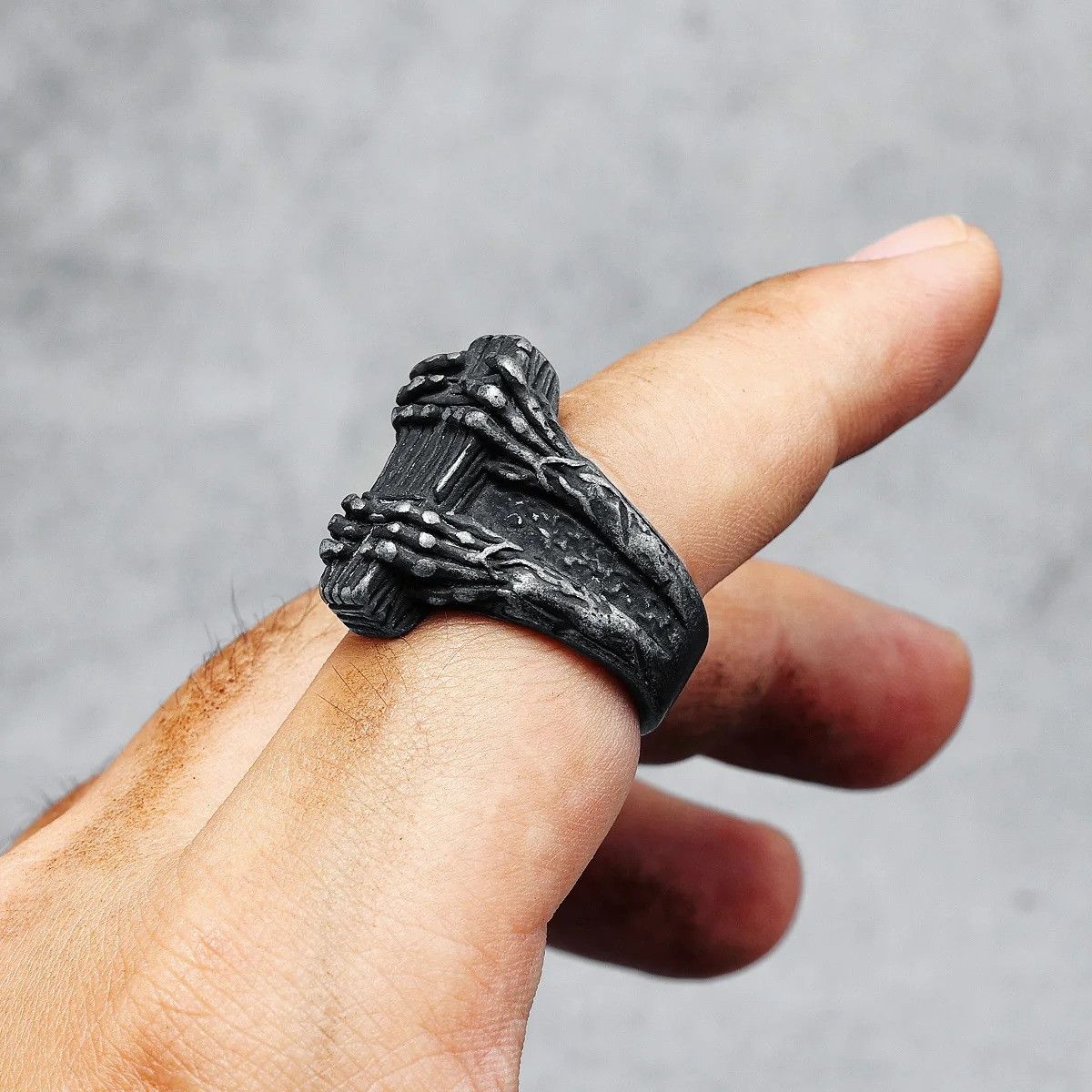 Jewelry Coffin Ghost Ring Streetwear Jewelry Fashion Gift Size ONE SIZE - 1 Thumbnail
