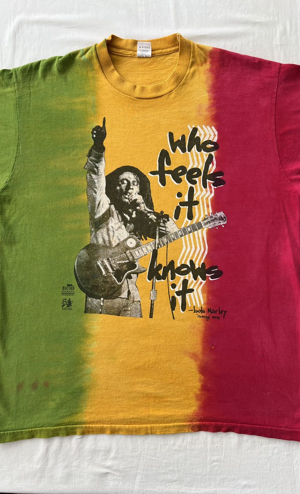 Band Tees Vintage 90s Bob Marley Who Feels It Jamaica Tie Dye T-shirt Size US XXL / EU 58 / 5 - 3 Thumbnail