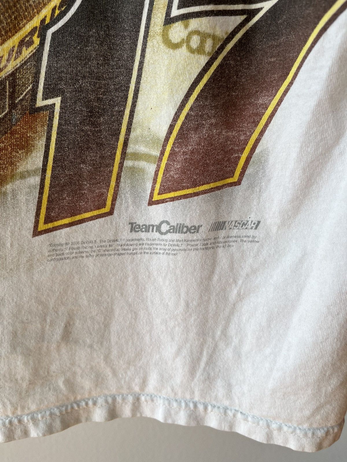 NASCAR × Vintage NASCAR Matt Kenneth #17 De Walt Tee 2005 Size US L / EU 52-54 / 3 - 9 Thumbnail