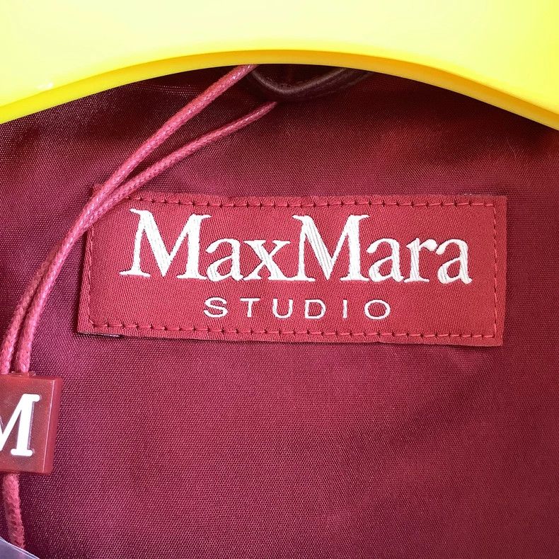 Max Mara Max Mara Women's jacket in reddish-brown sheepskin Size M / US 6-8 / IT 42-44 - 4 Thumbnail