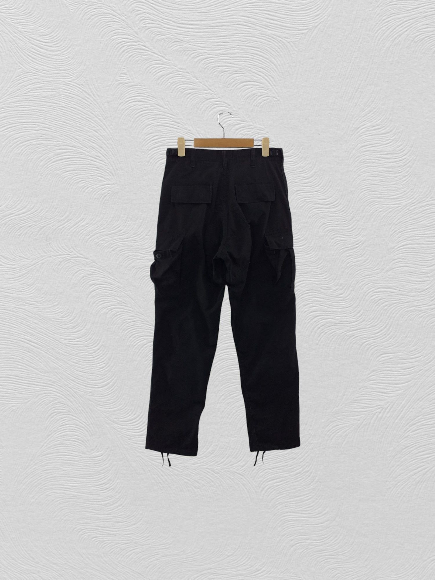 Japanese Brand Black Cargo Multi Pocket Pants -CP052 Size US 31 - 2 Thumbnail