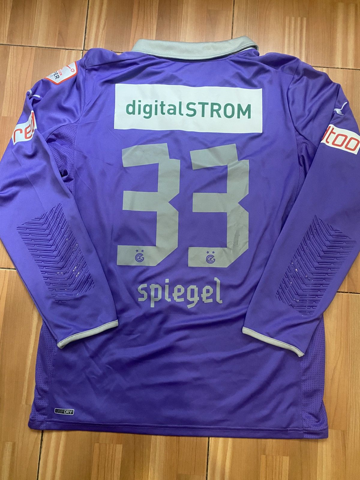 Chelsea Soccer × Puma × Vintage Grasshopper Club Zurich Math Worn Trikot Spiegel#33 Size US XL / EU 56 / 4 - 7 Thumbnail