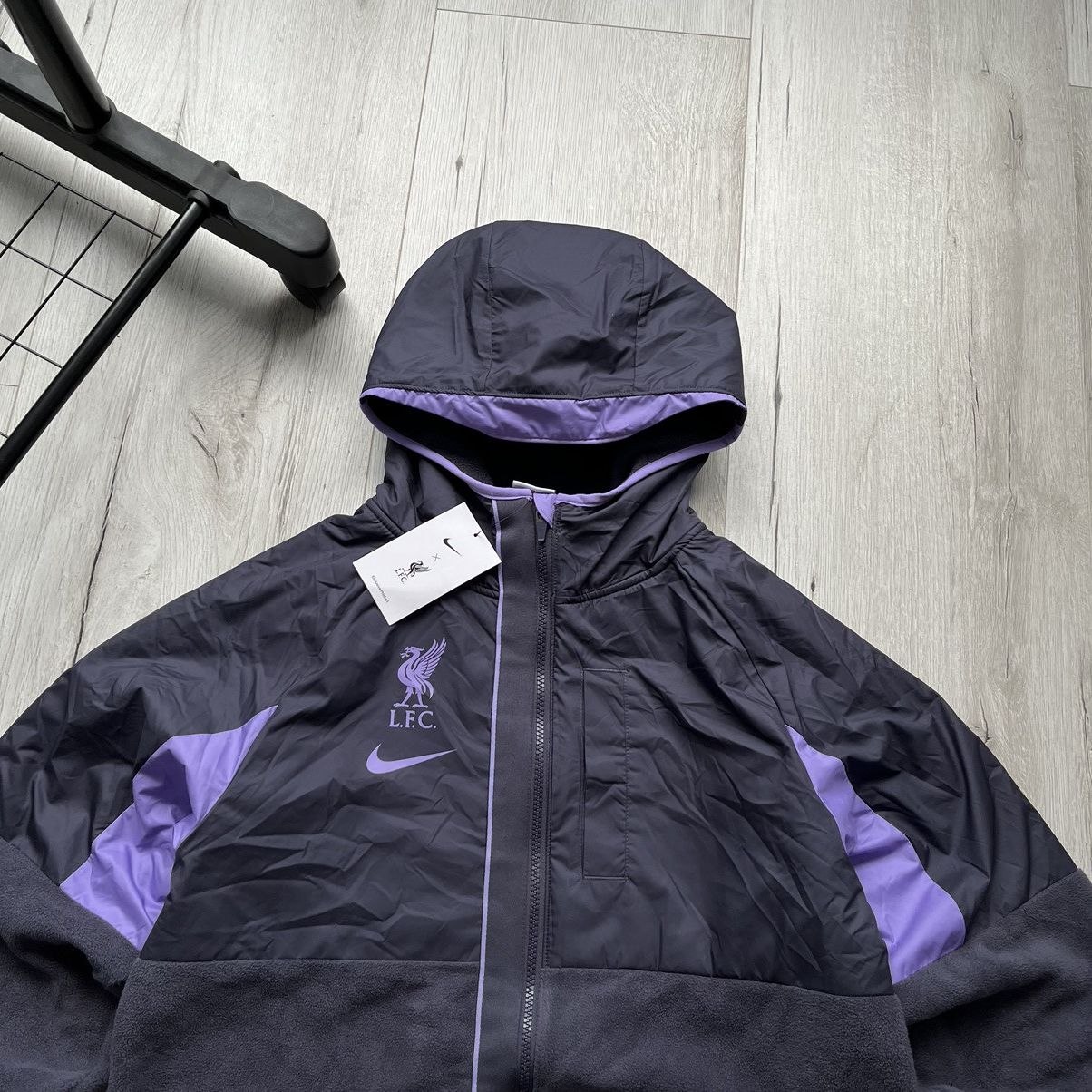 Nike Nike Liverpool FC 2023 Zip Up Hooded Fleece Nylon Jacket S Size US S / EU 44-46 / 1 - 2 Thumbnail