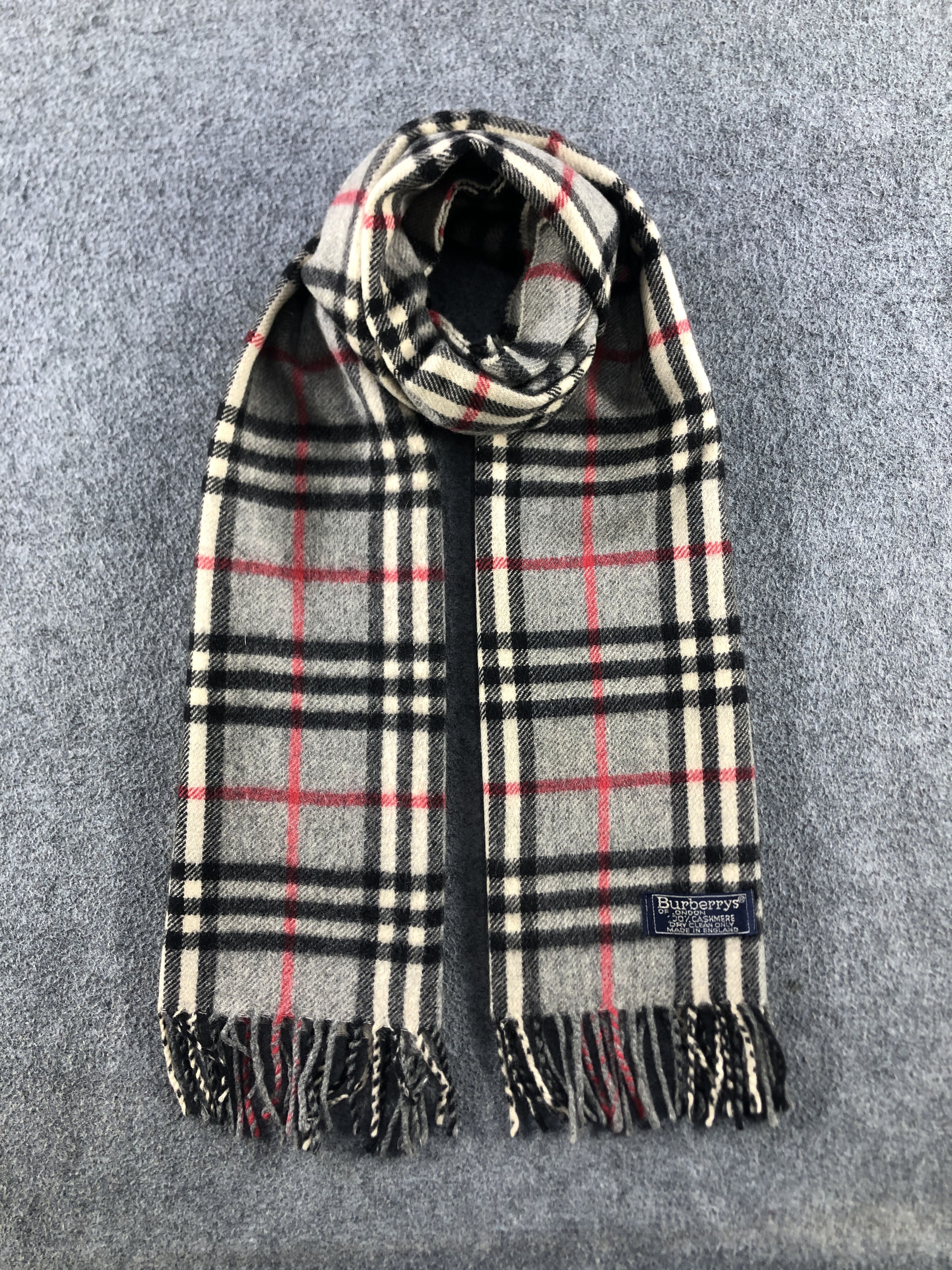 Burberry Burberry Cashmere Scarf / Muffler / Neckwear P871 Size ONE SIZE - 1 Thumbnail