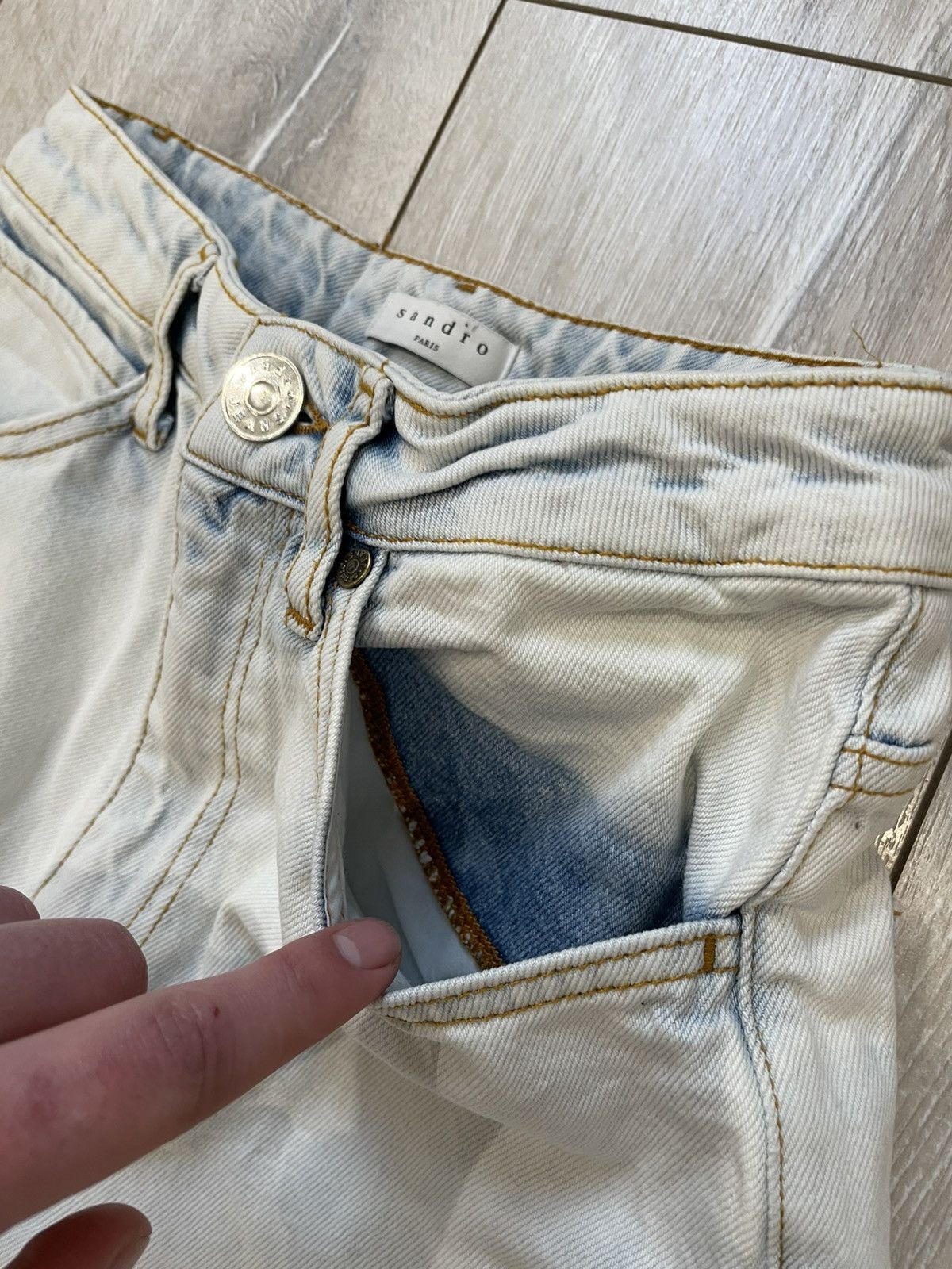 Sandro SANDRO Abelia Snow Wash High Waist Jeans Size 34 Size 24" / US 00 / IT 34 - 6 Thumbnail