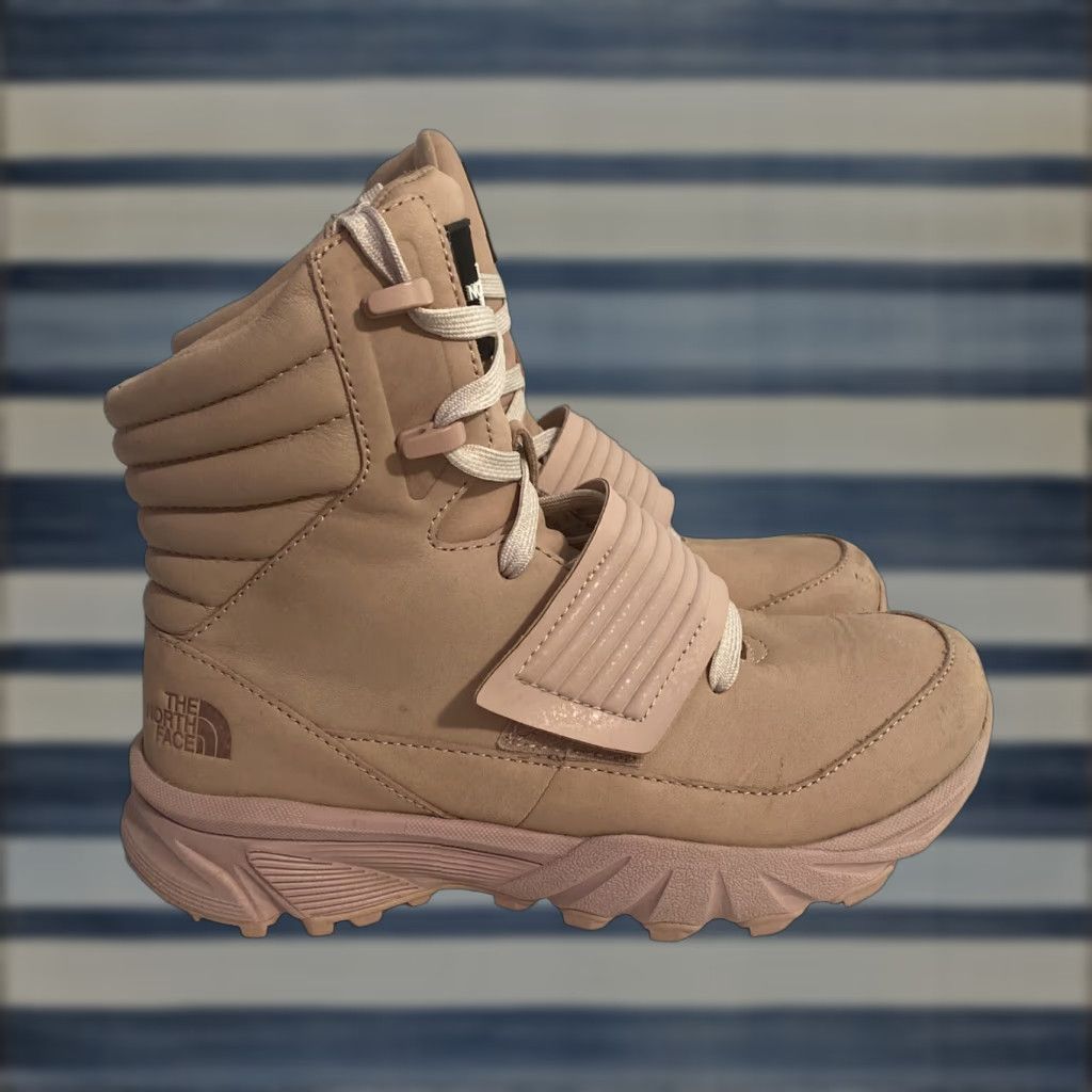 The North Face The North Face Raedonda Sneaker Mid Boot Misty Rose Pink Women's Size 6.5 EUC Size US 7 / IT 37 - 1 Thumbnail