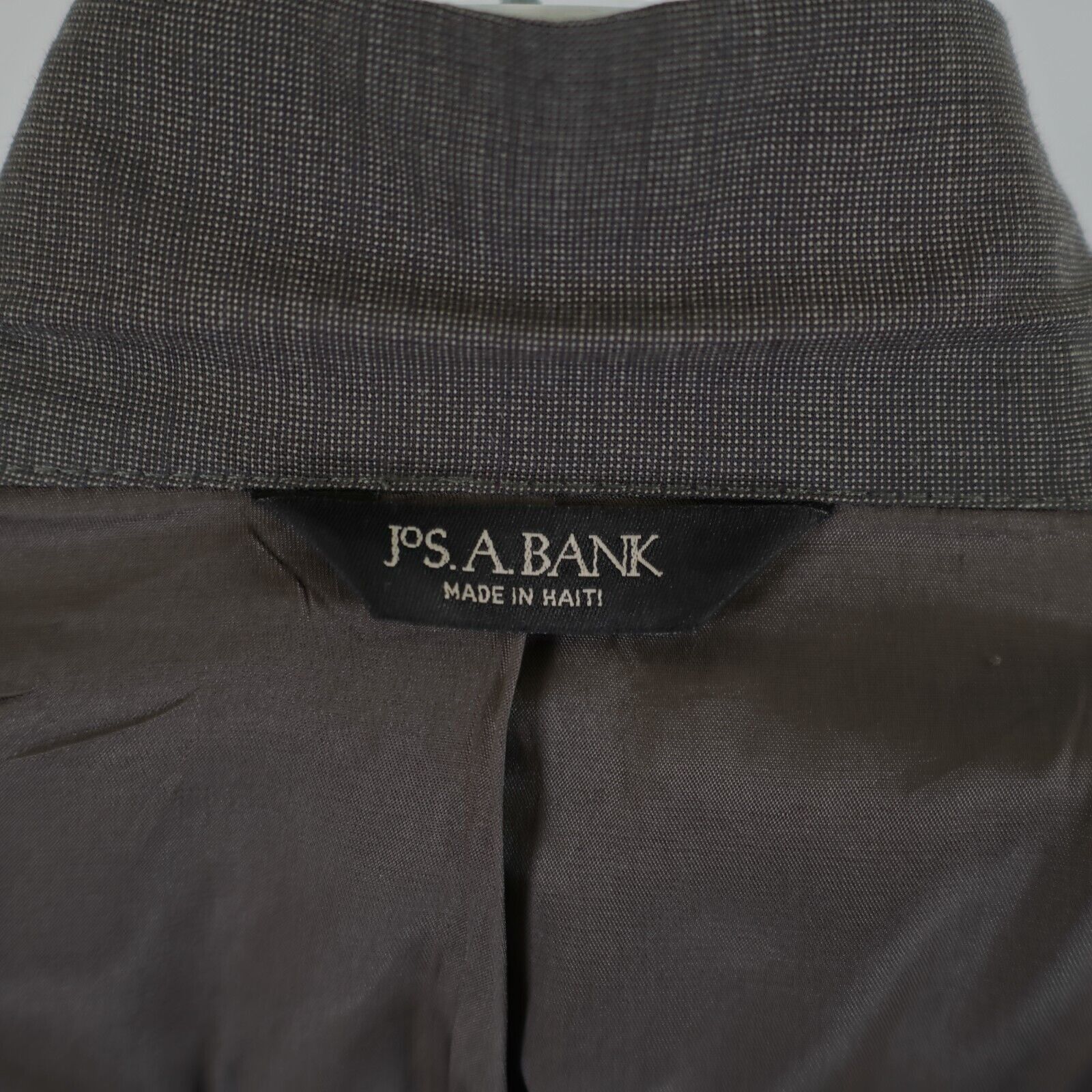 Jos. A. Bank Jos A Bank Green Beige Birdseye Wool 2 Piece Suit 44S 40/30 Size 44S - 16 Thumbnail
