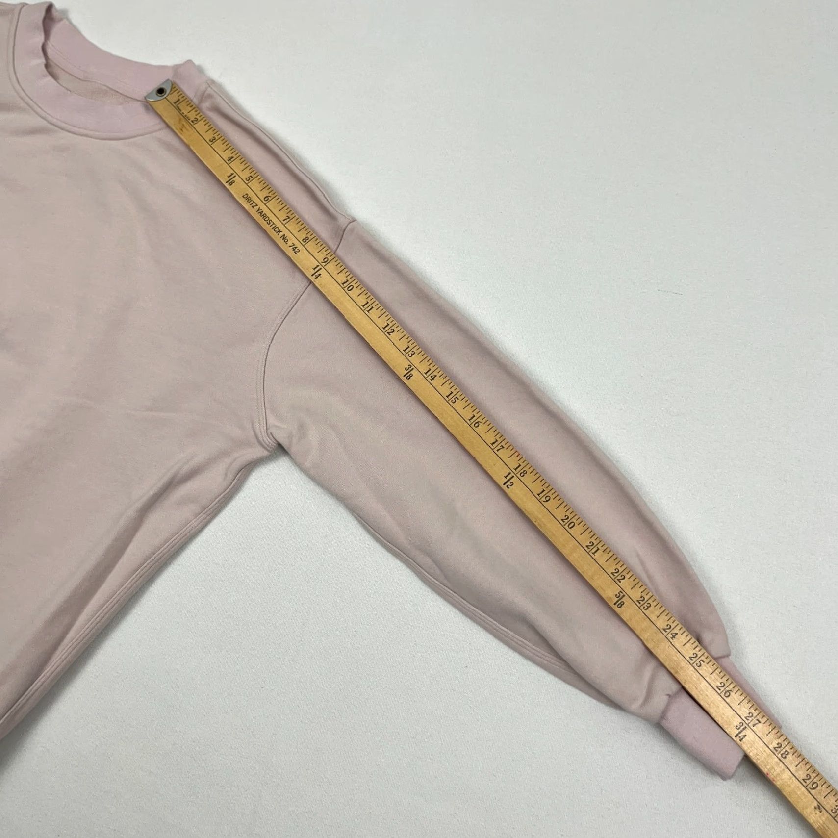 Lululemon Lululemon Perfectly Oversized Crewneck Sweatshirt Womens 2 / 4 Pink Athleisure Size S / US 4 / IT 40 - 6 Thumbnail