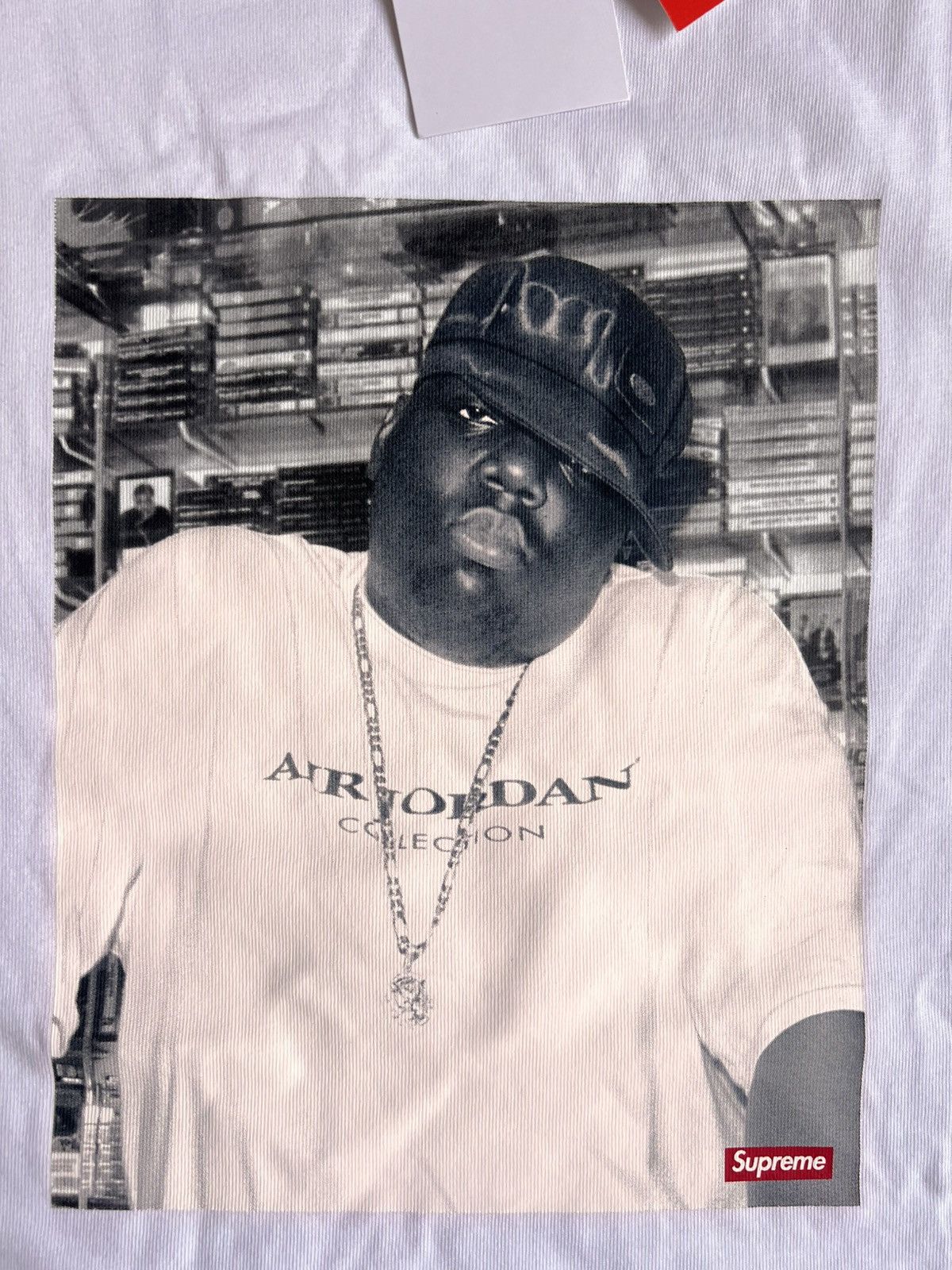 Jordan Brand × Rap Tees × Supreme XXL Supreme Jordan Biggie Notorious BIG tee Tshirt white Size US XXL / EU 58 / 5 - 2 Thumbnail