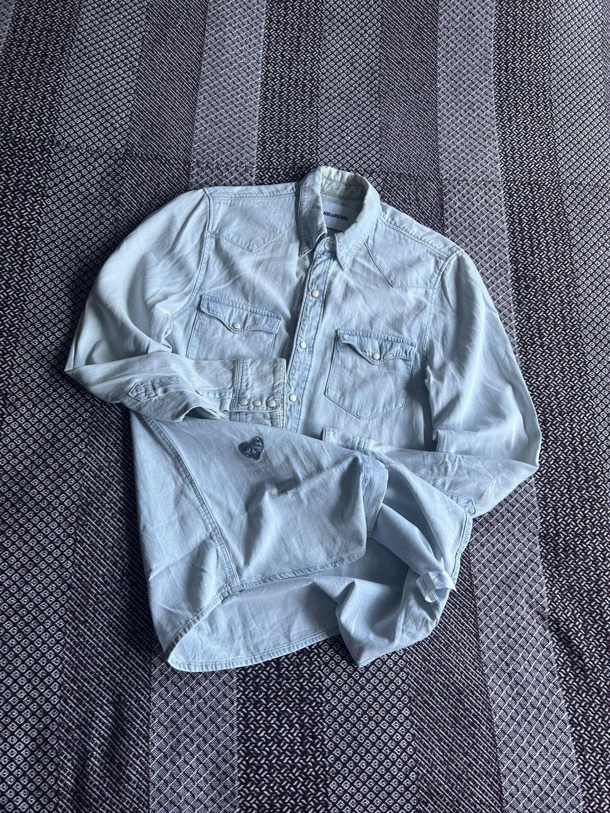 Zadig & Voltaire Zadig & Voltaire Denim Bleached Shirt Distressed Hype Size M Size US M / EU 48-50 / 2 - 11 Thumbnail