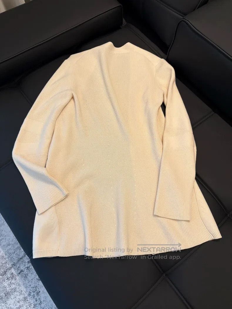Hermes Hermes Cardigan - Beige Size XS / US 0-2 / IT 36-38 - 2 Thumbnail