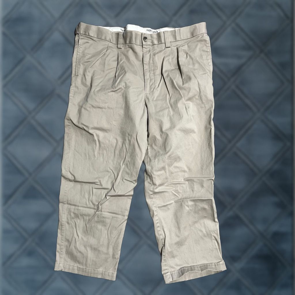 Vintage Oak Hill Khaki Pants Men's 44x30 Beige Pleated Cotton Relaxed Business Pants Relaxed Khakis 44 Beige Men Mens Size US 44 / EU 60 - 1 Thumbnail