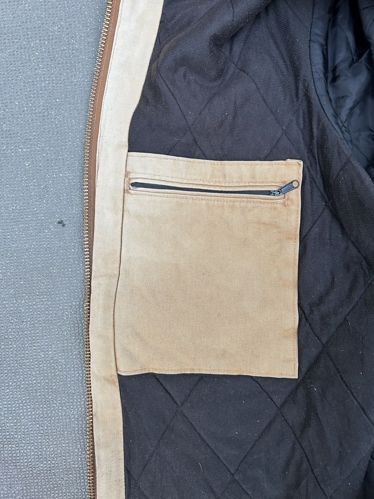 Carhartt Carhartt work jacket tall faded distressed USA made Size US L / EU 52-54 / 3 - 11 Thumbnail