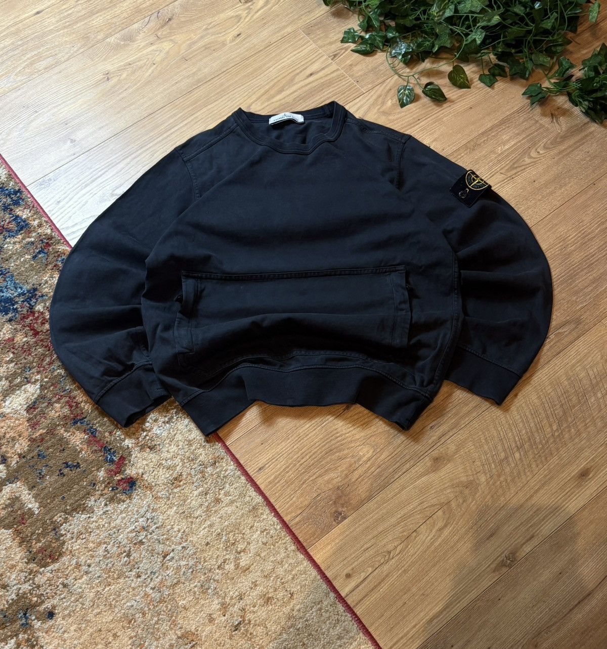 Stone Island 00s Stone Island Vintage Retro Big Pocket Faded Sweatshirt Size US S / EU 44-46 / 1 - 2 Thumbnail