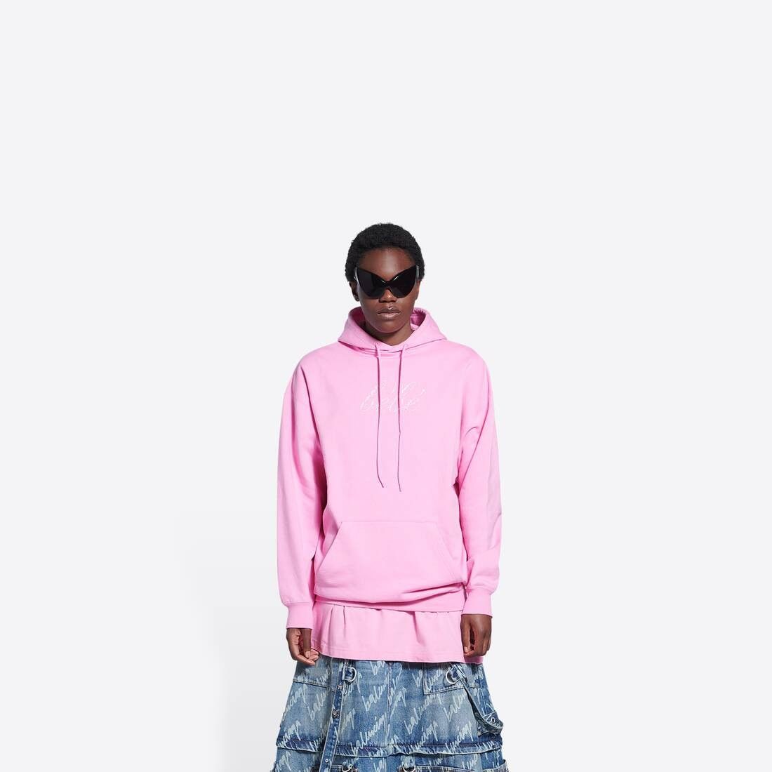 Balenciaga o1s1wg110824 Bébé Hoodie Medium Fit in Pink Size S / US 4 / IT 40 - 5 Thumbnail