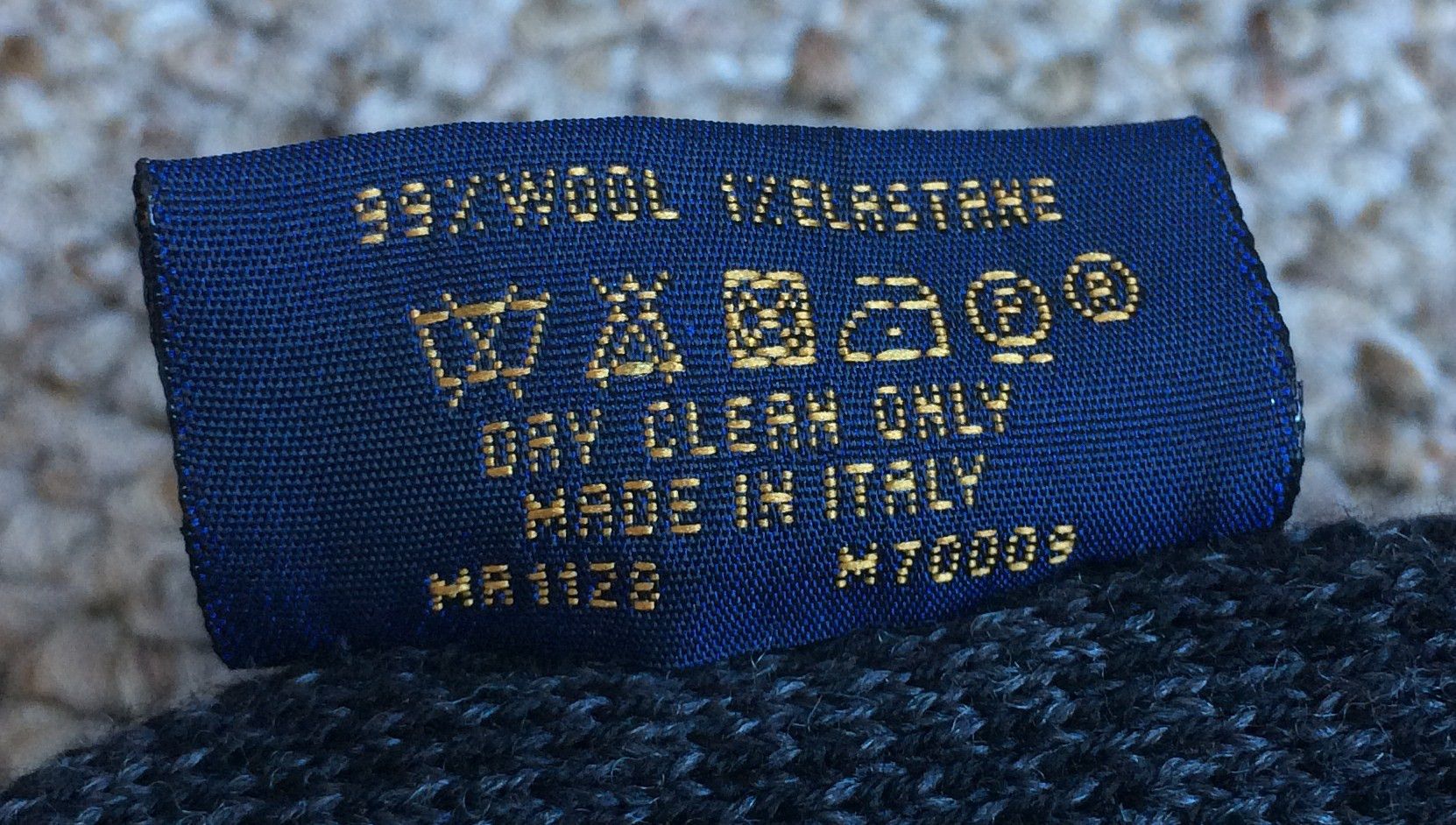 Louis Vuitton Louis Vuitton Damier Initiales Beanie Hat Size ONE SIZE - 5 Thumbnail