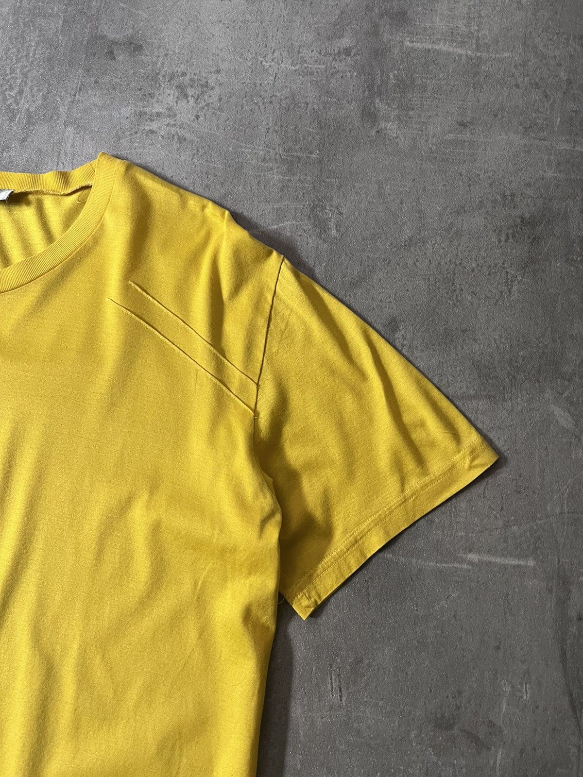 Dior Dior 2008 by Kris Van Ascshe yellow T-shirt Size US L / EU 52-54 / 3 - 3 Thumbnail
