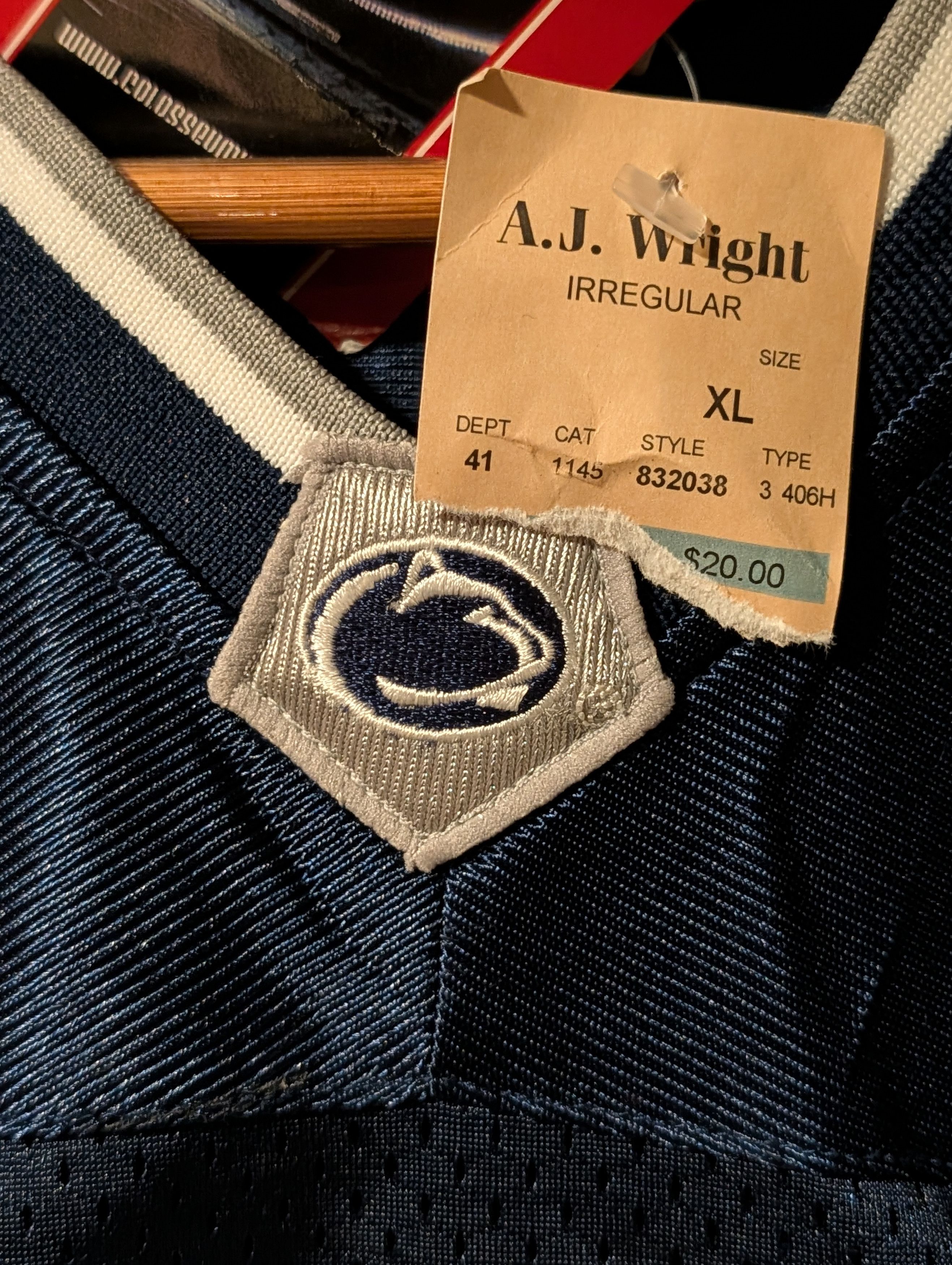 NCAA Vtg Penn State Nittany Colosseum Football Jersey YOUTH NCAA Size US XL / EU 56 / 4 - 8 Thumbnail